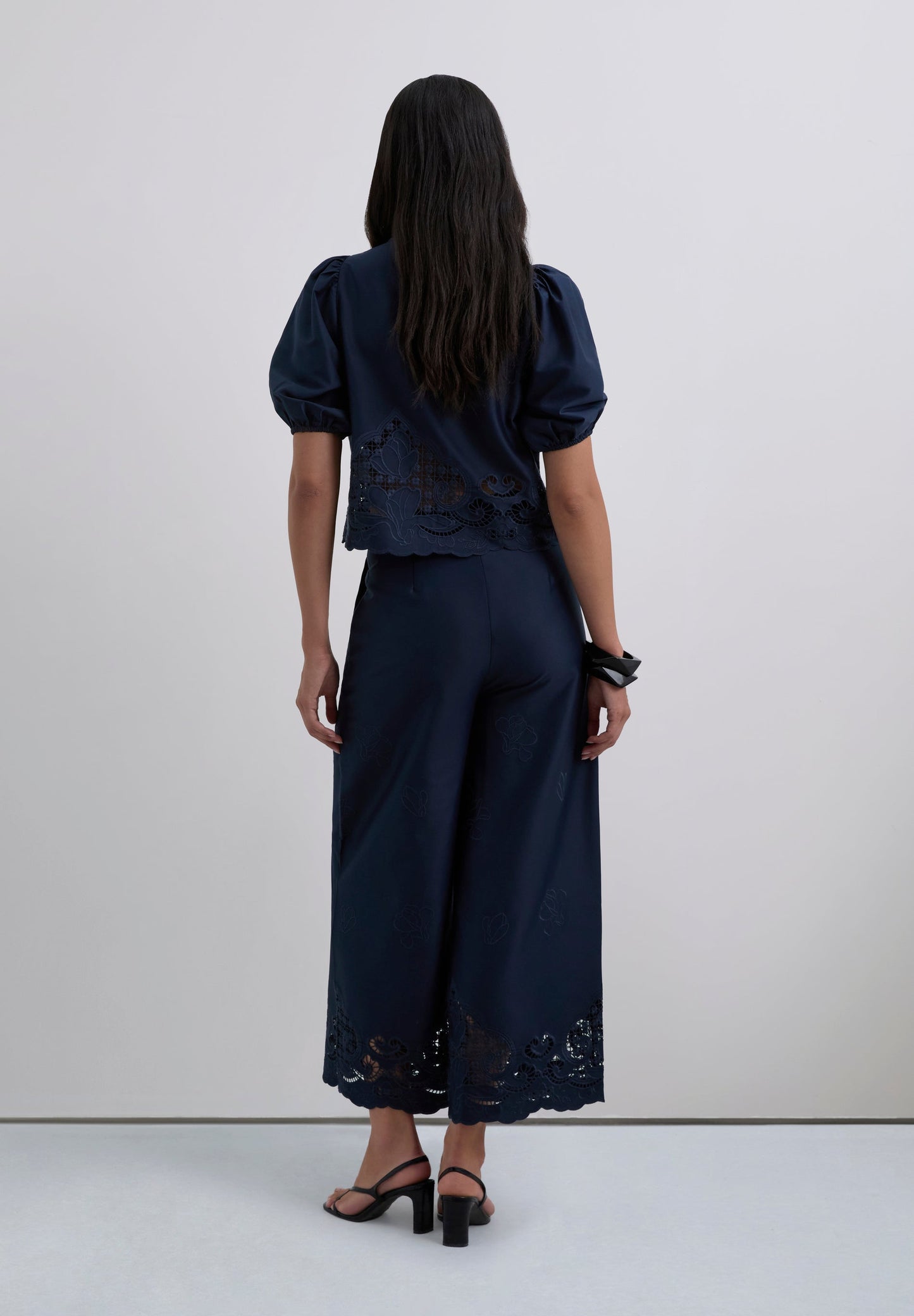 SCSATENEMB PANT