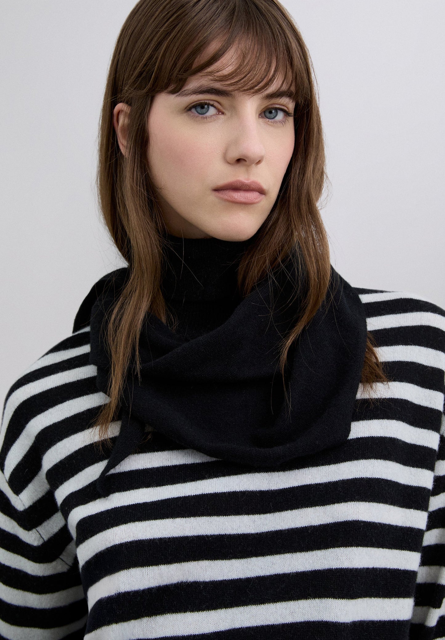 CAMISOLA GOLA ENROLADA LÃ