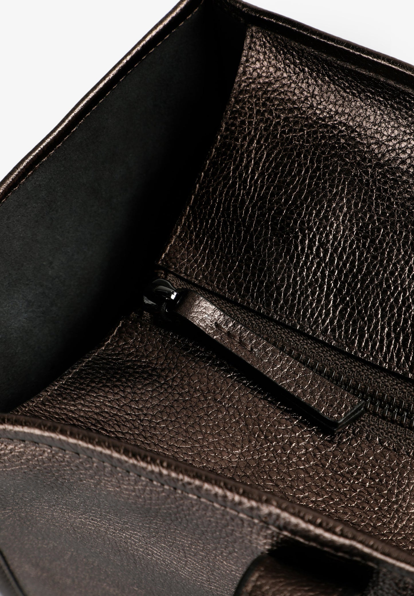 BOLSA TOTE BAG EM PELE METALIZADA