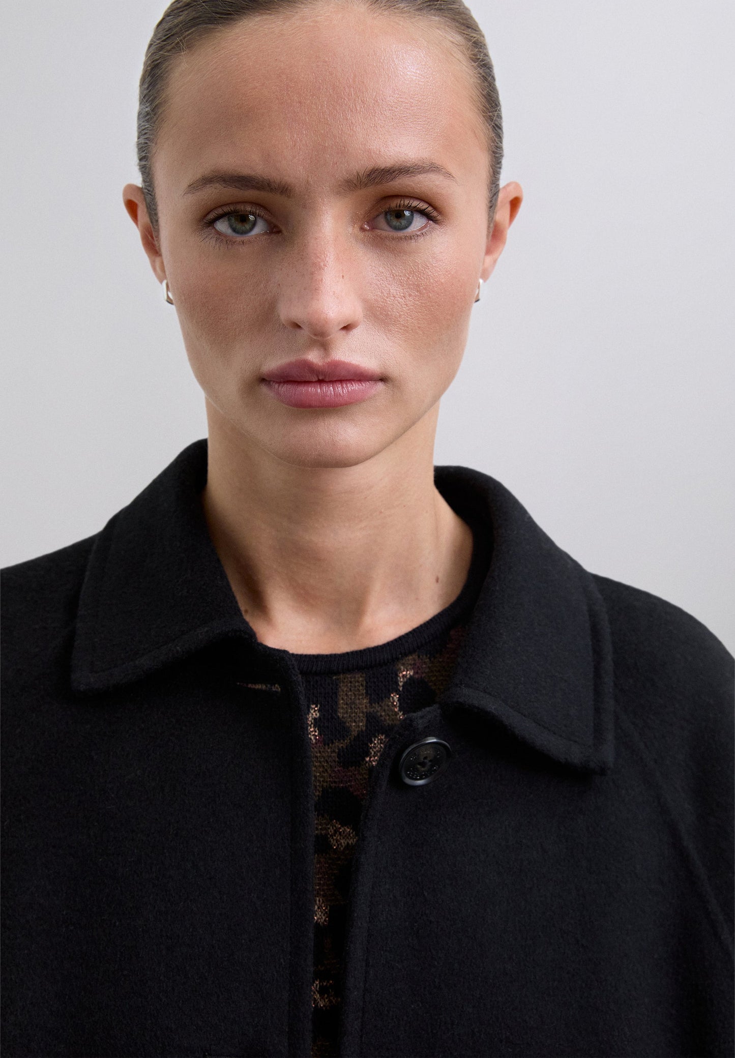 CASACO COMPRIDO COM CACHECOL AMOVÍVEL