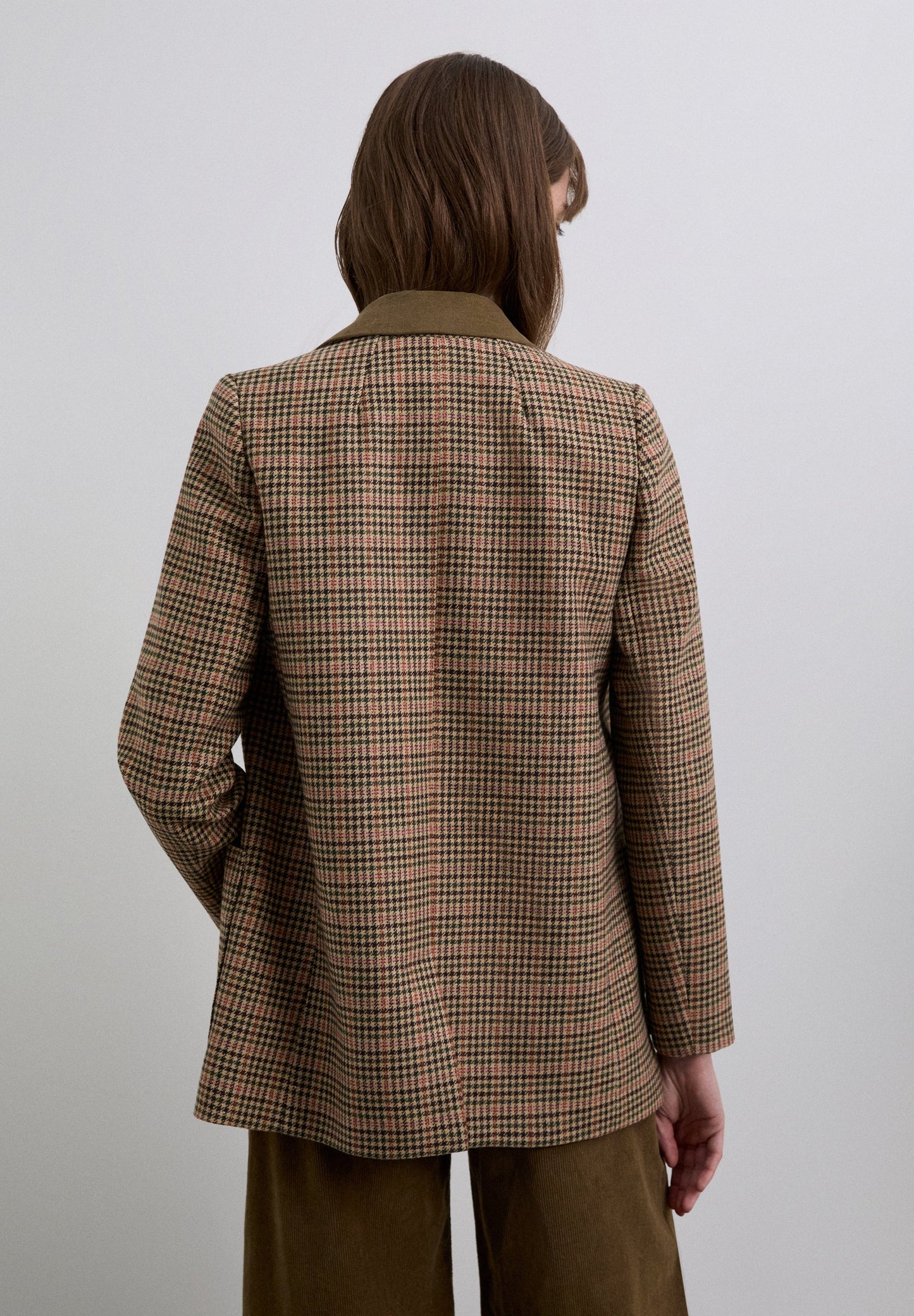 BLAZER PORMENORES EM CONTRASTE