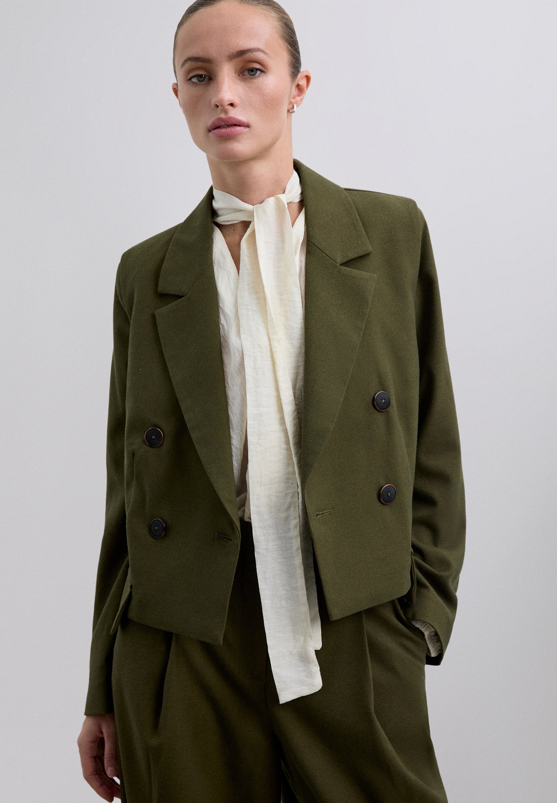 BLAZER CROPPED DESMONTÁVEL