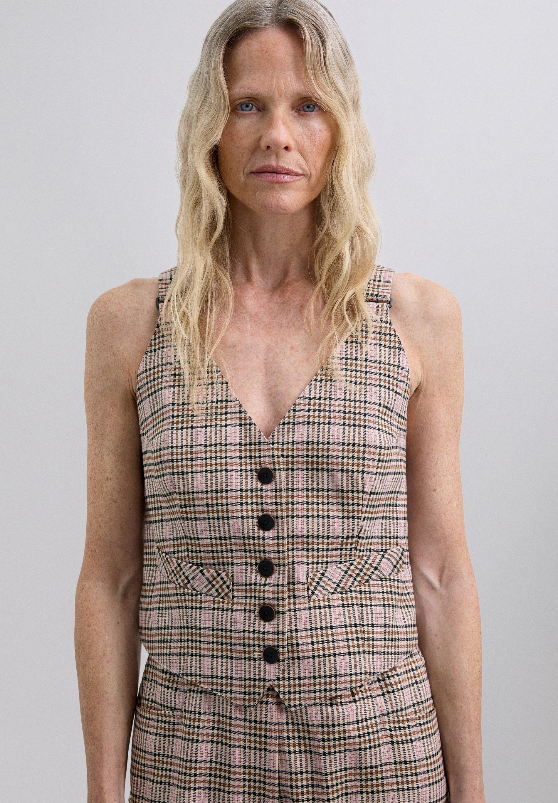 COLETE XADREZ COM ALÇAS