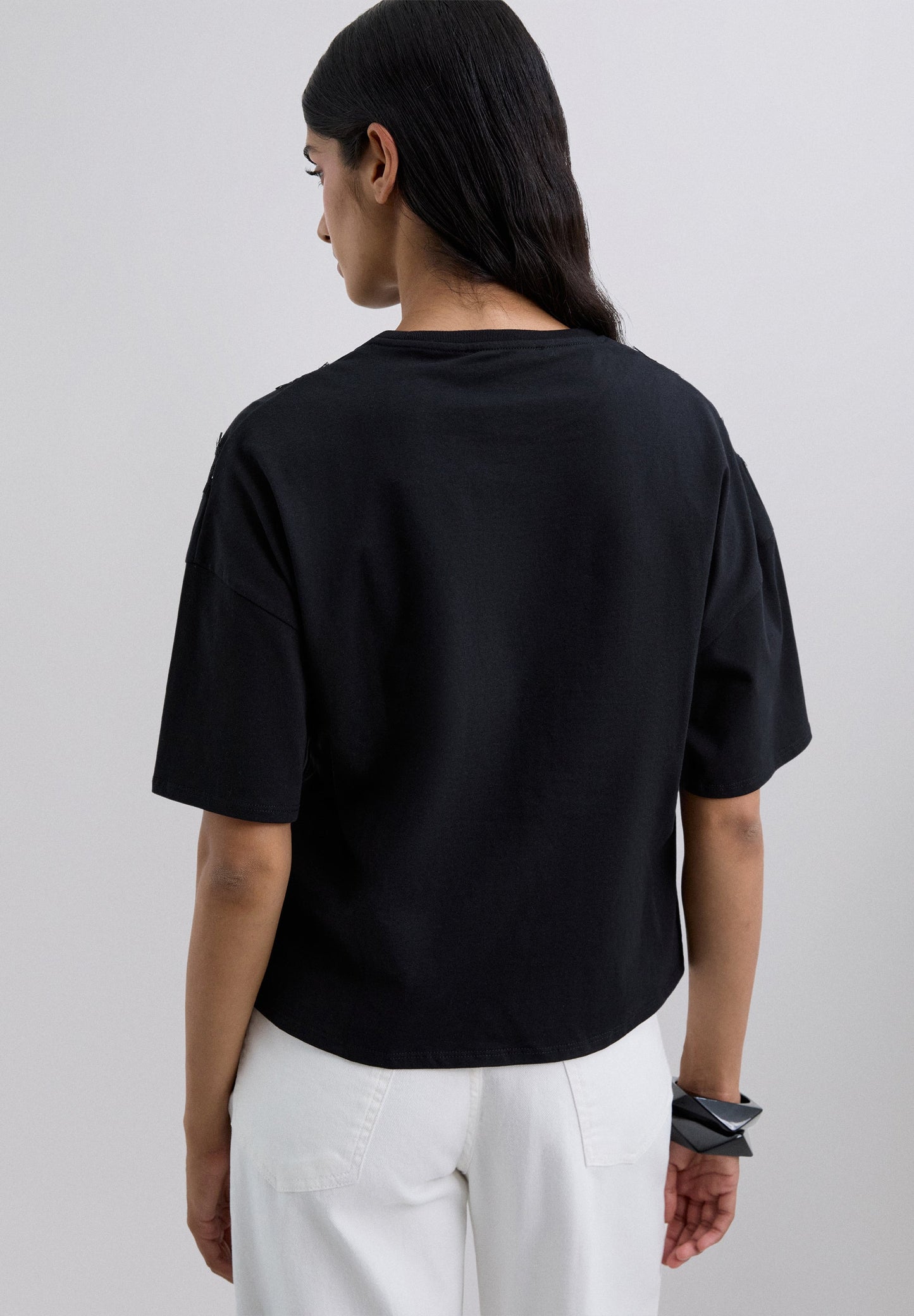 SCLACE TEE