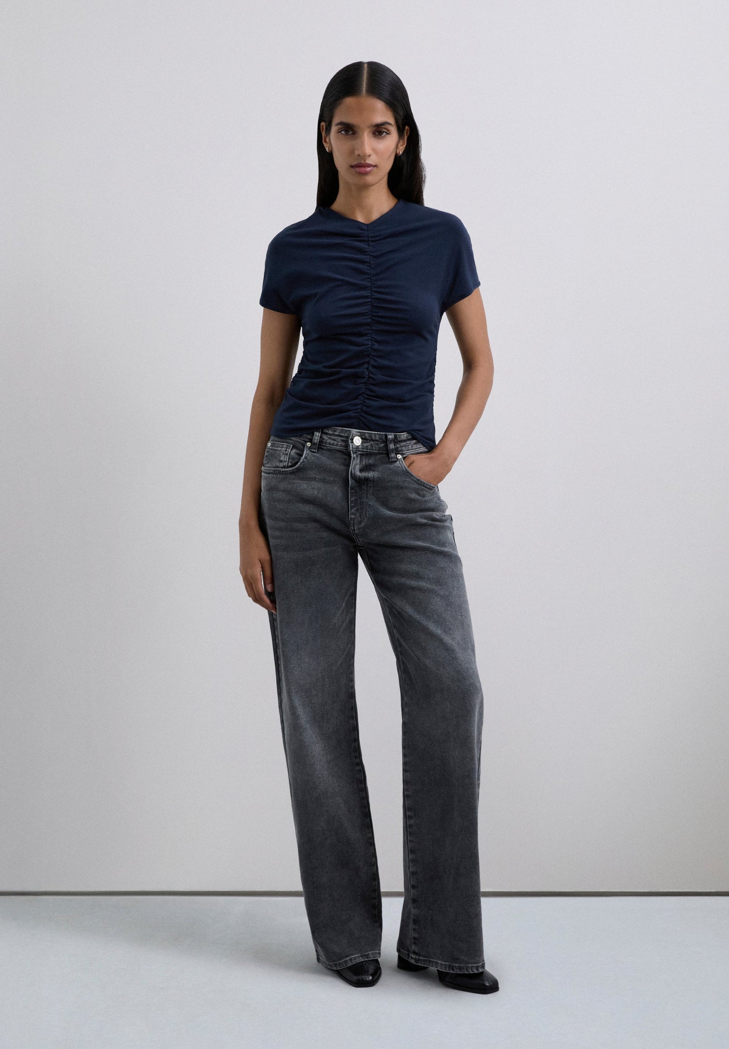 TOP COM PORMENOR DE FRANZIDO