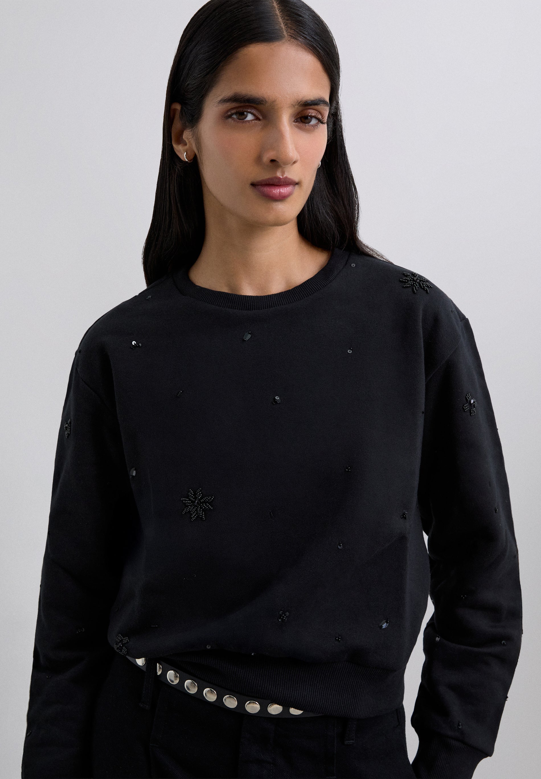 SWEATSHIRT BORDADOS TRASS