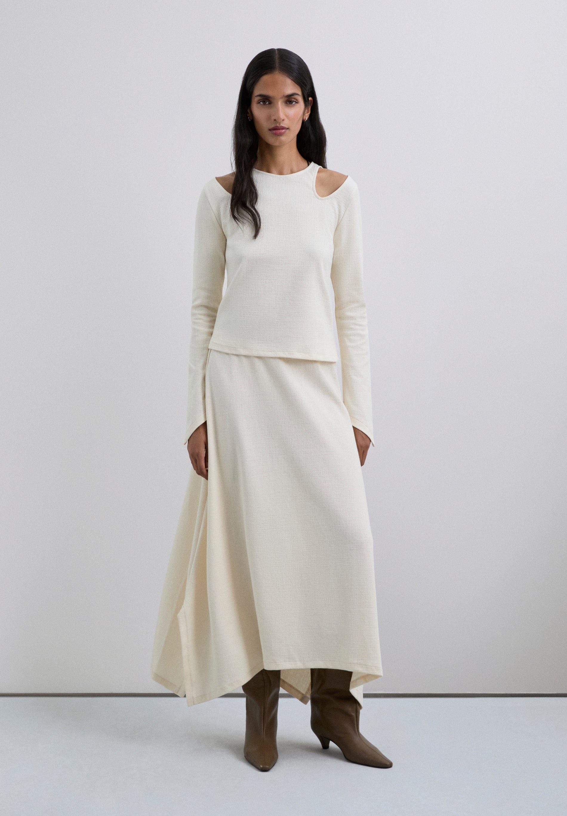 SAIA MIDI DE MALHA ASSIMÉTRICA