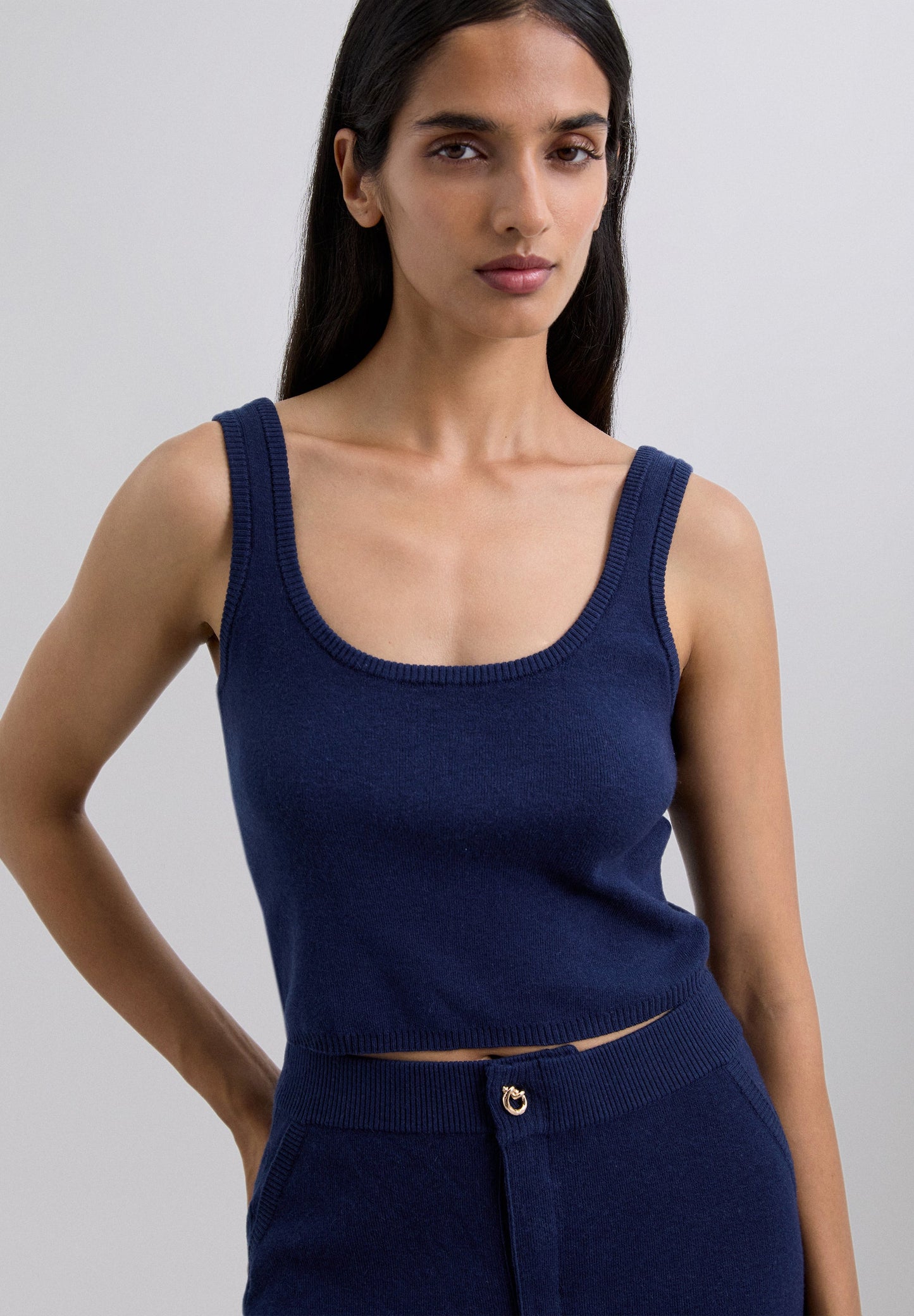 TOP CROPPED CROCHET