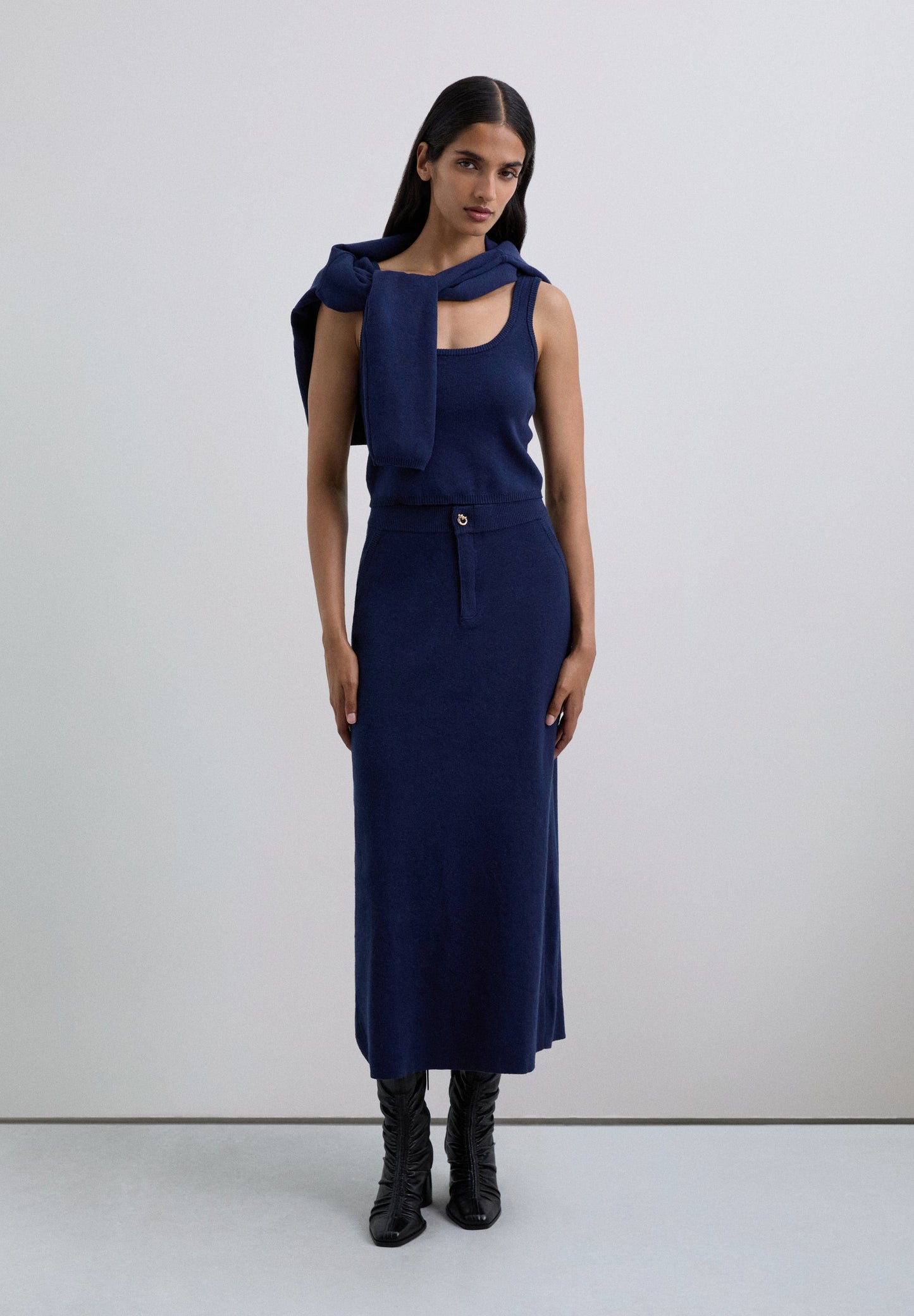 TOP CROPPED DE MALHA