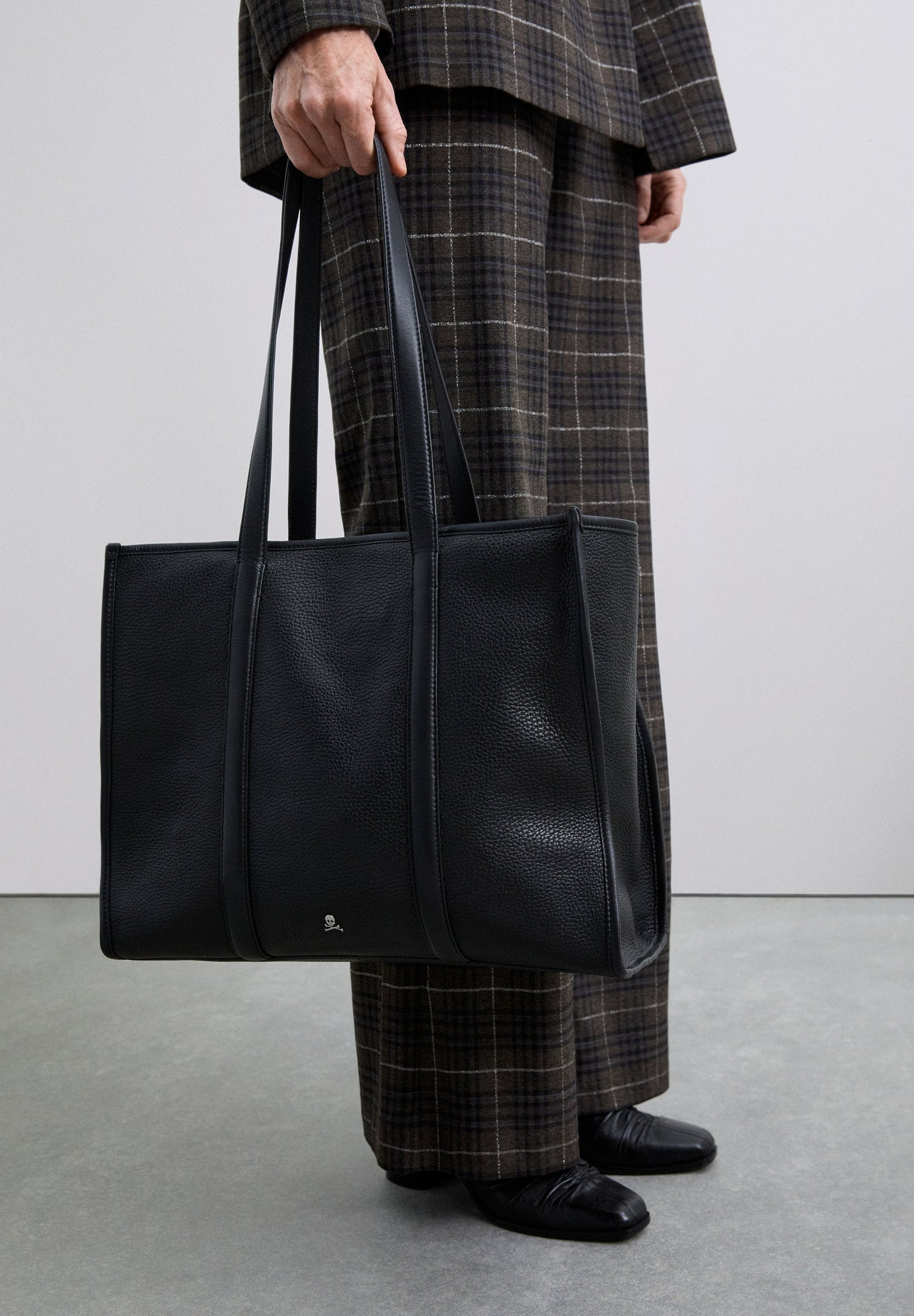 CALÇAS DIREITAS QUADRADOS