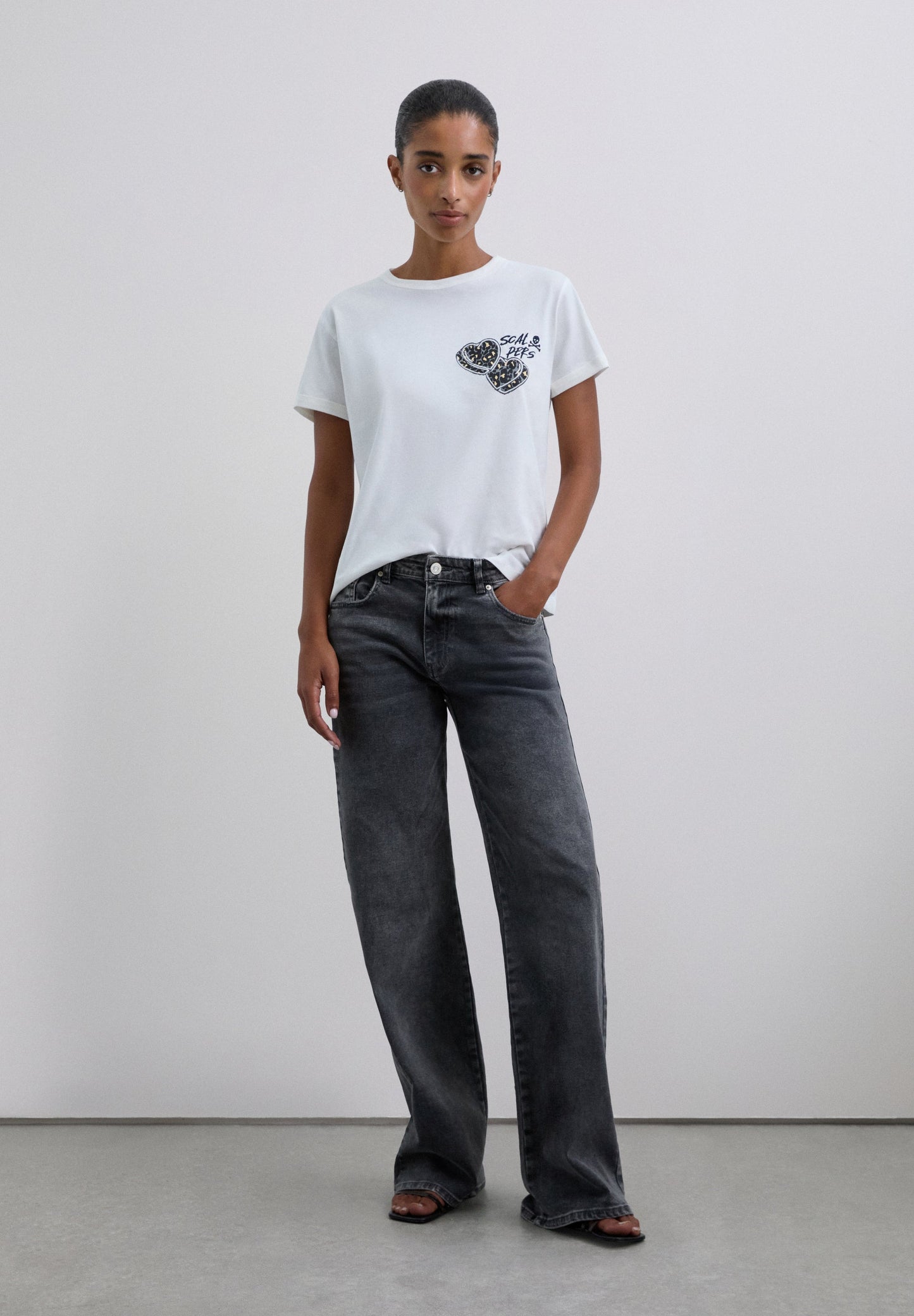 T-SHIRT ALGODÃO COM PADRÃO