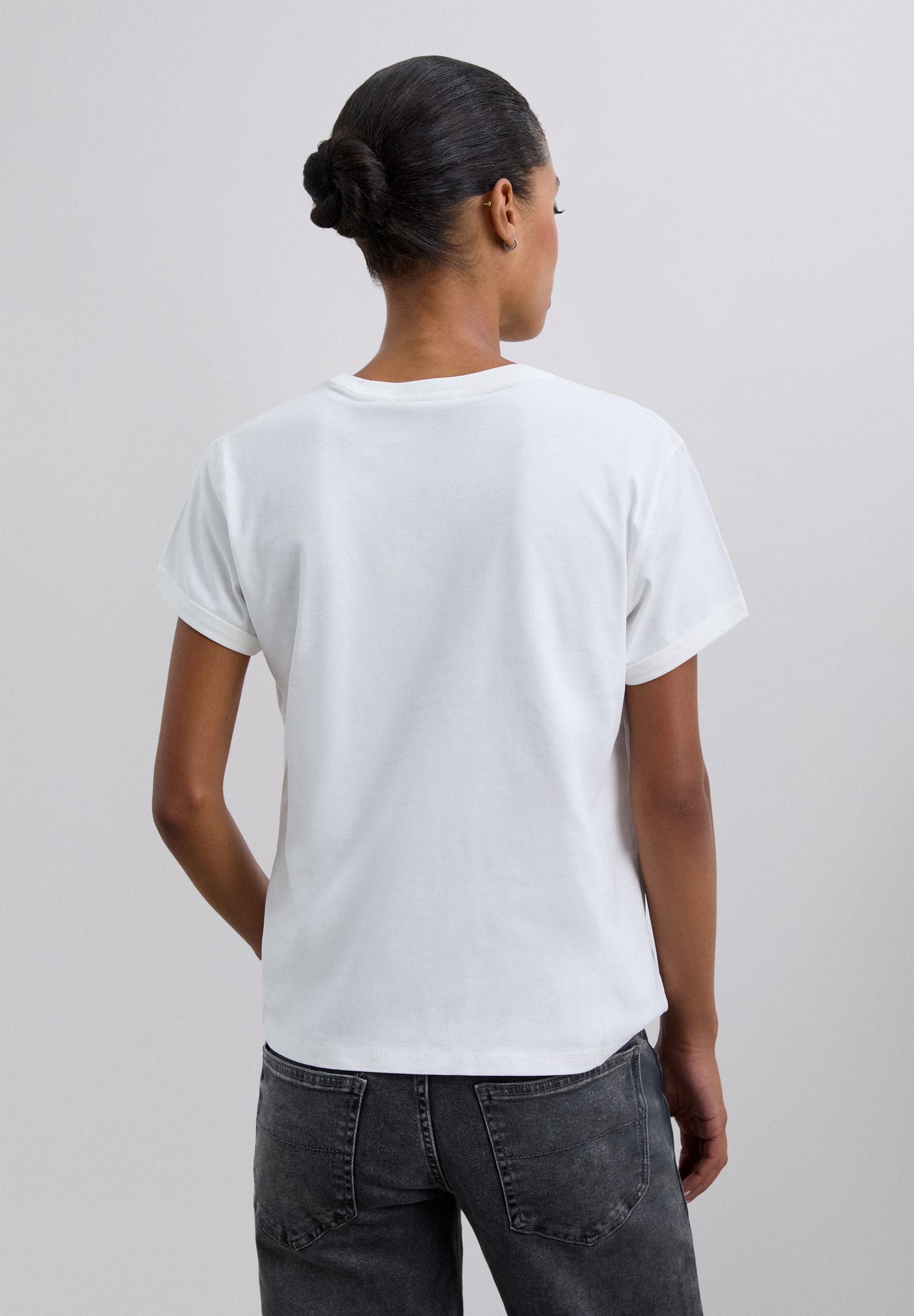 T-SHIRT ALGODÃO COM PADRÃO