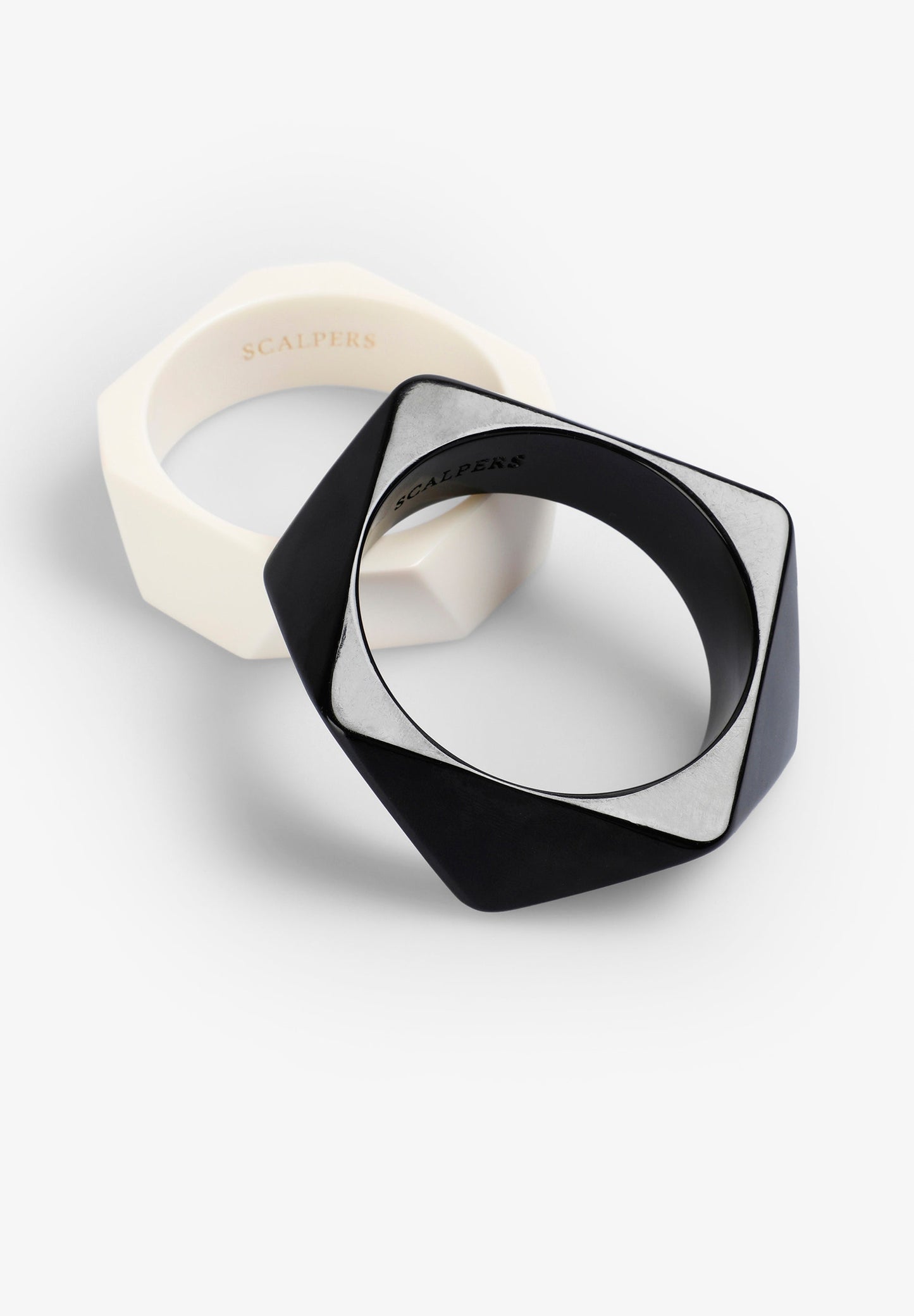 BRACELETE COM LOGÓTIPO