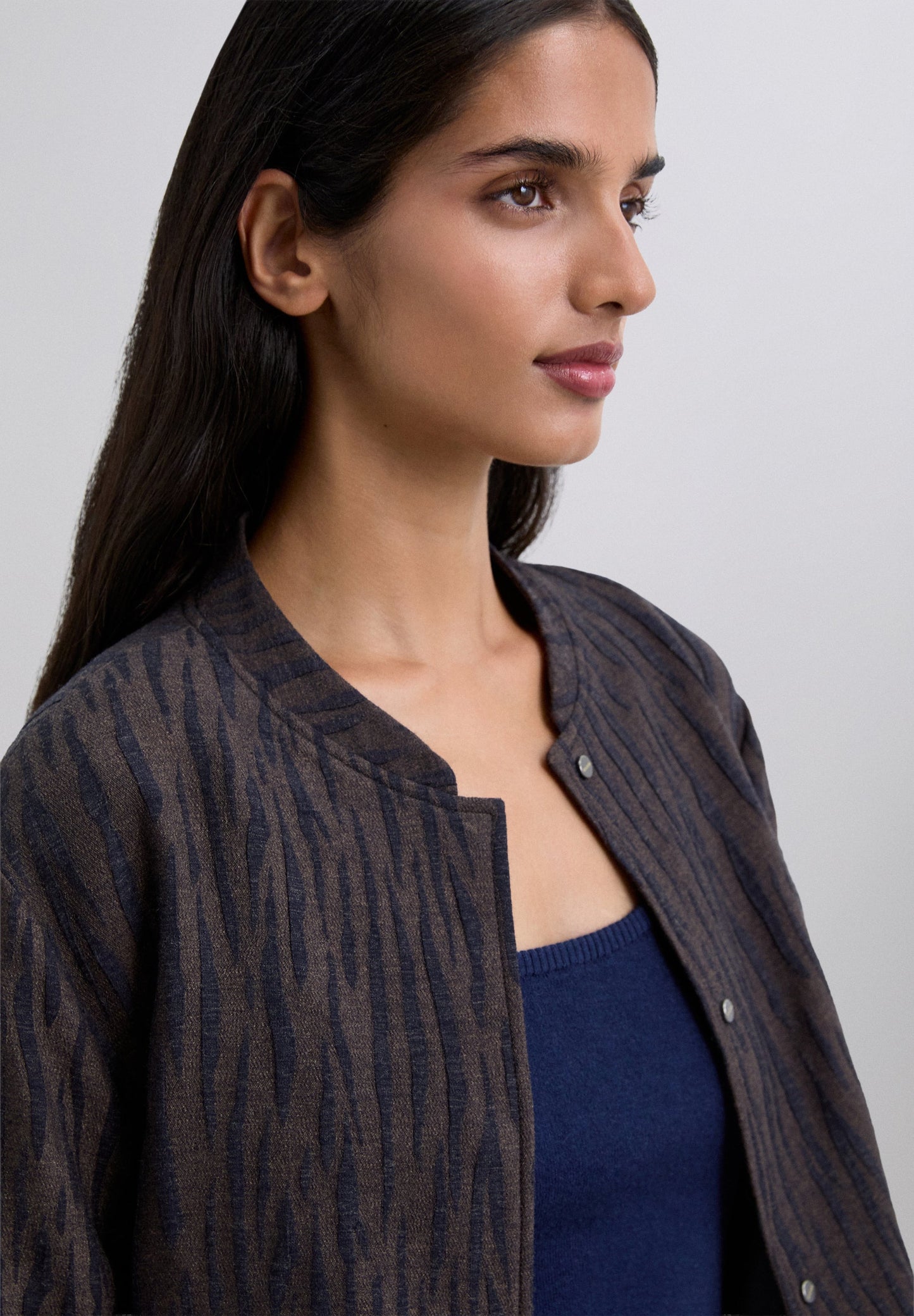 CARDIGAN BOMBER ESTAMPADO ANIMAL