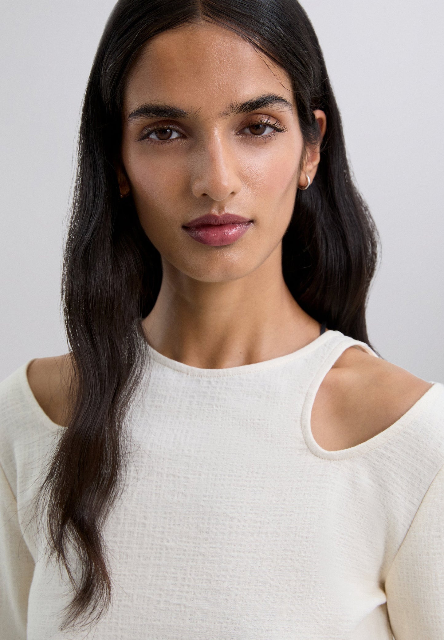 T-SHIRT DE MANGA COMPRIDA ASSIMÉTRICA