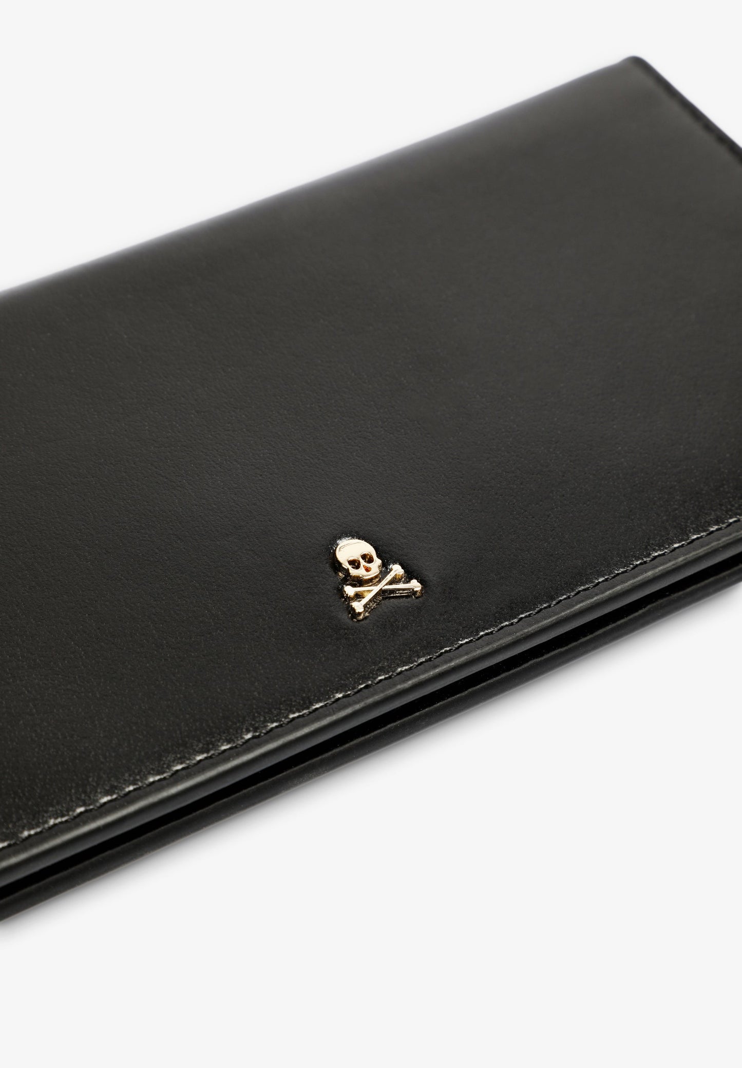 CARTEIRA CLÁSSICA EM PELE