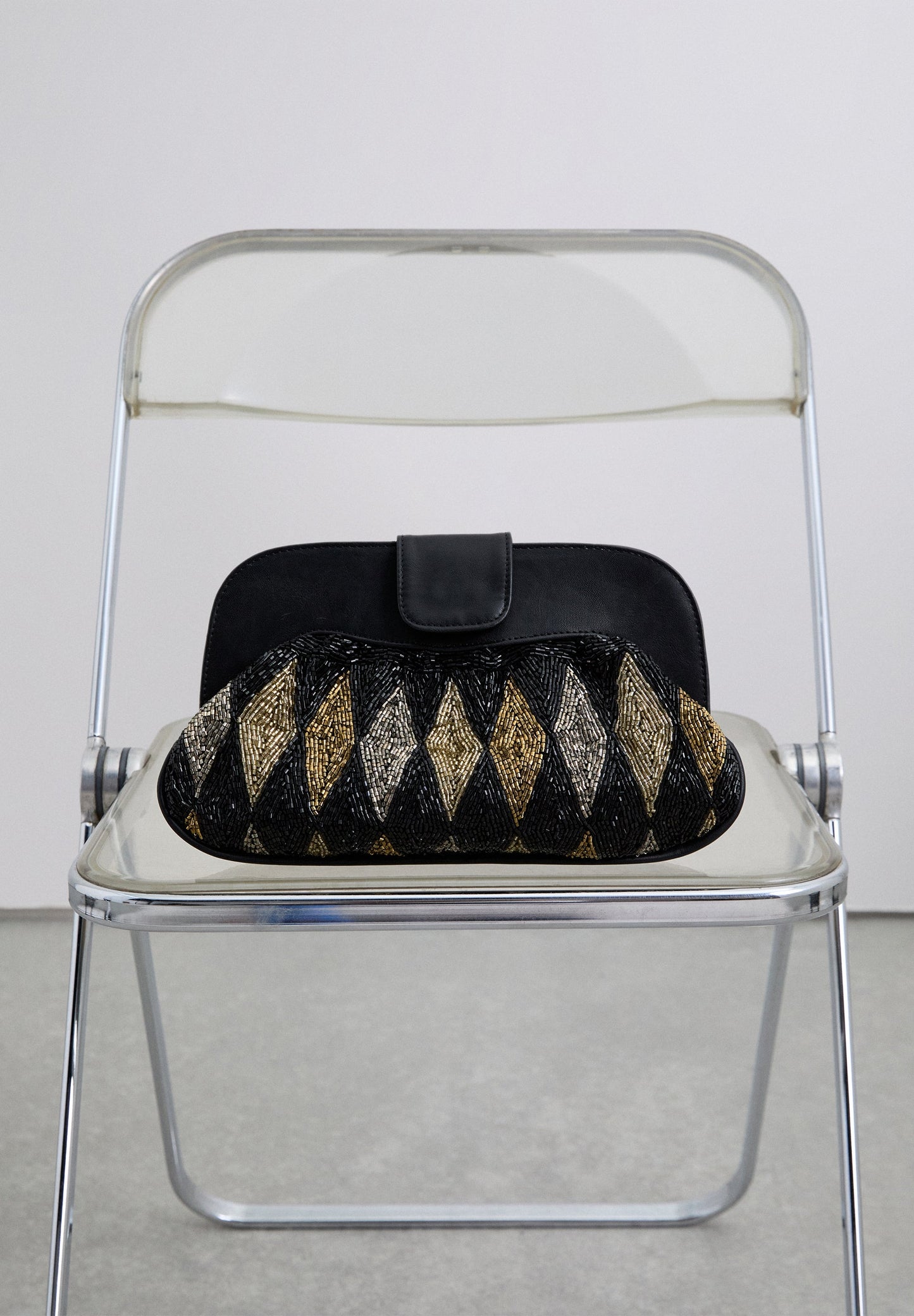 BOLSA COM PORMENOR DE CONTAS