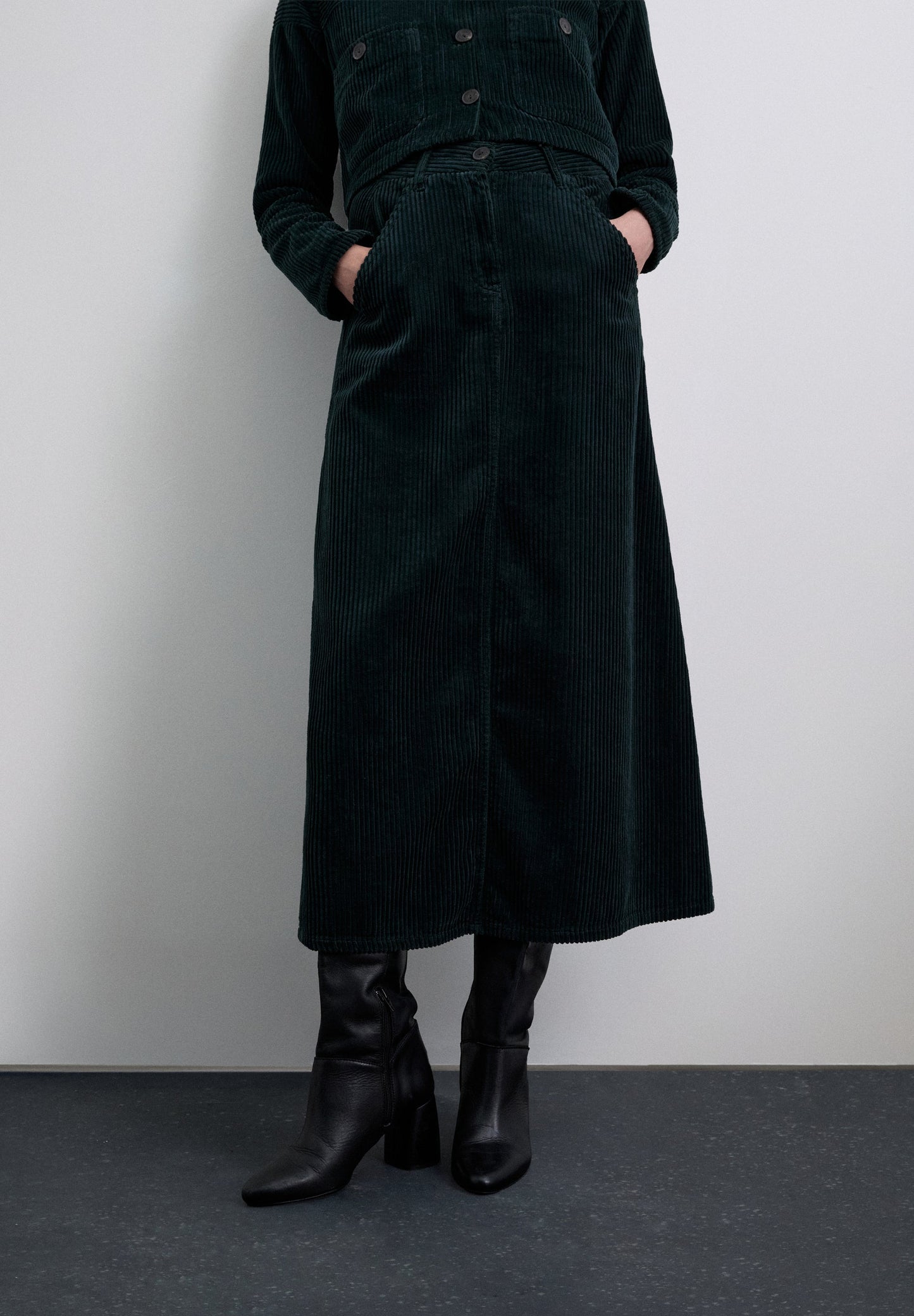 SAIA MIDI DE BOMBAZINA