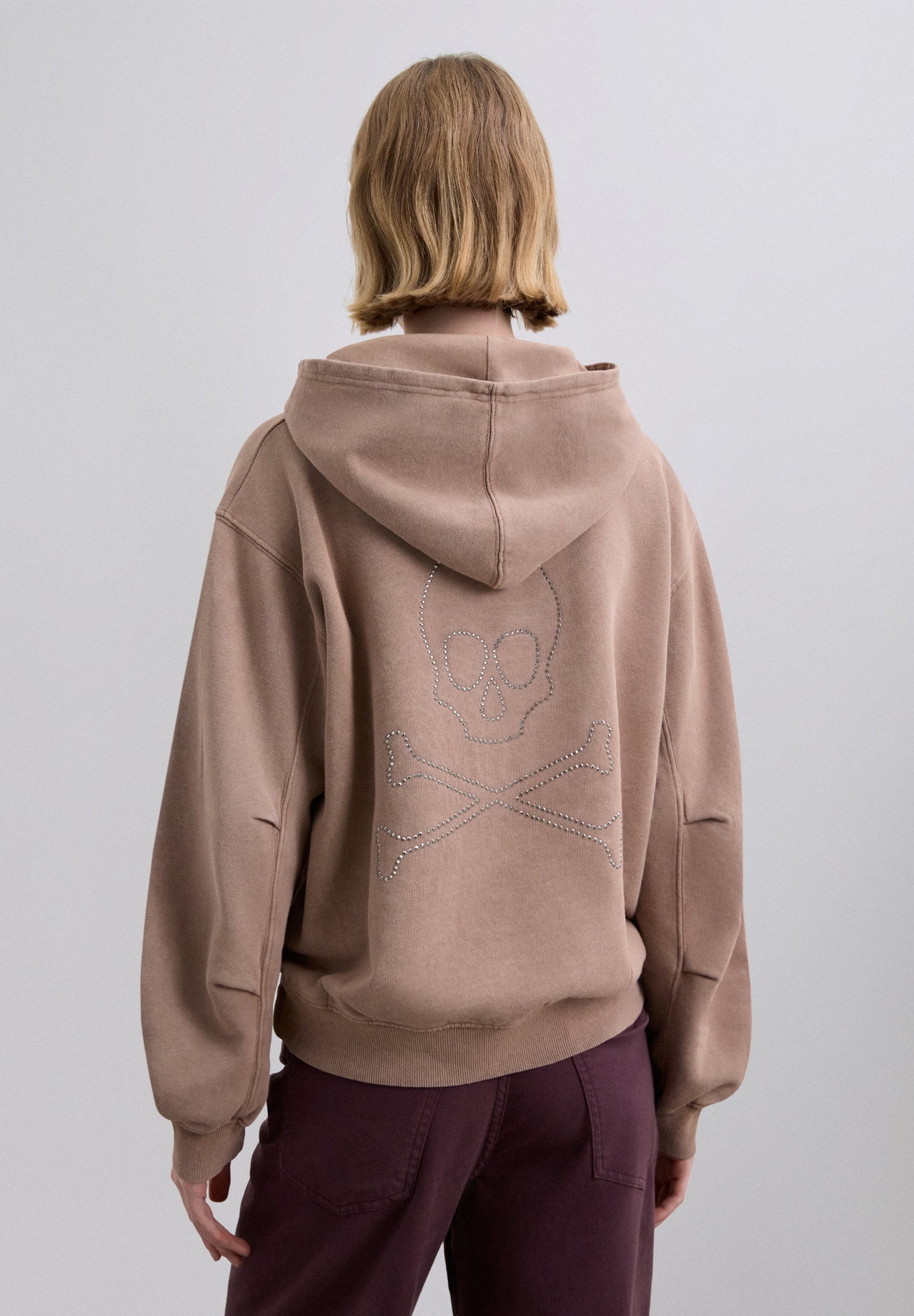 SWEATSHIRT DESBOTADA SKULL TACHAS