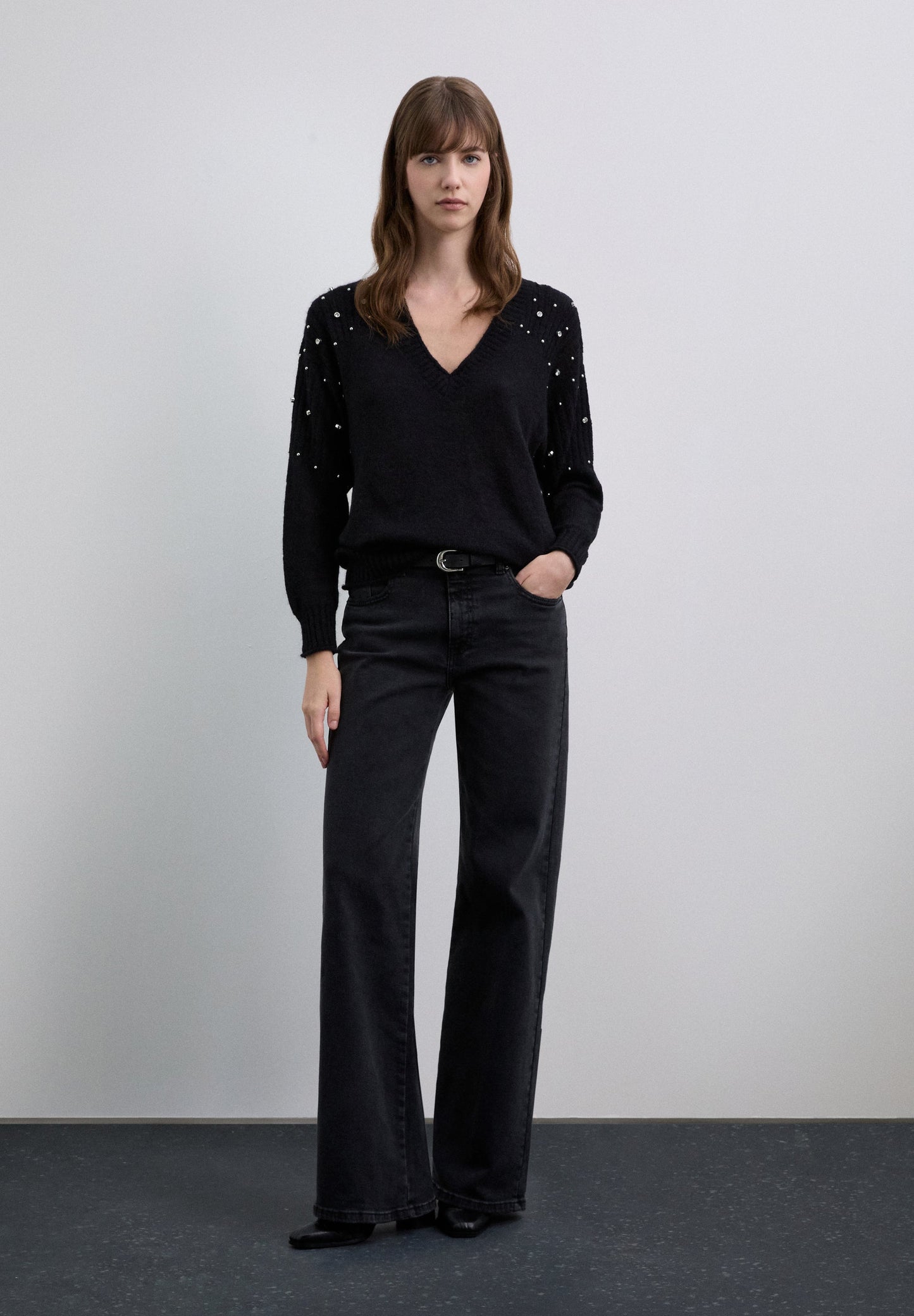 SWEATER PORMENORES TACHAS