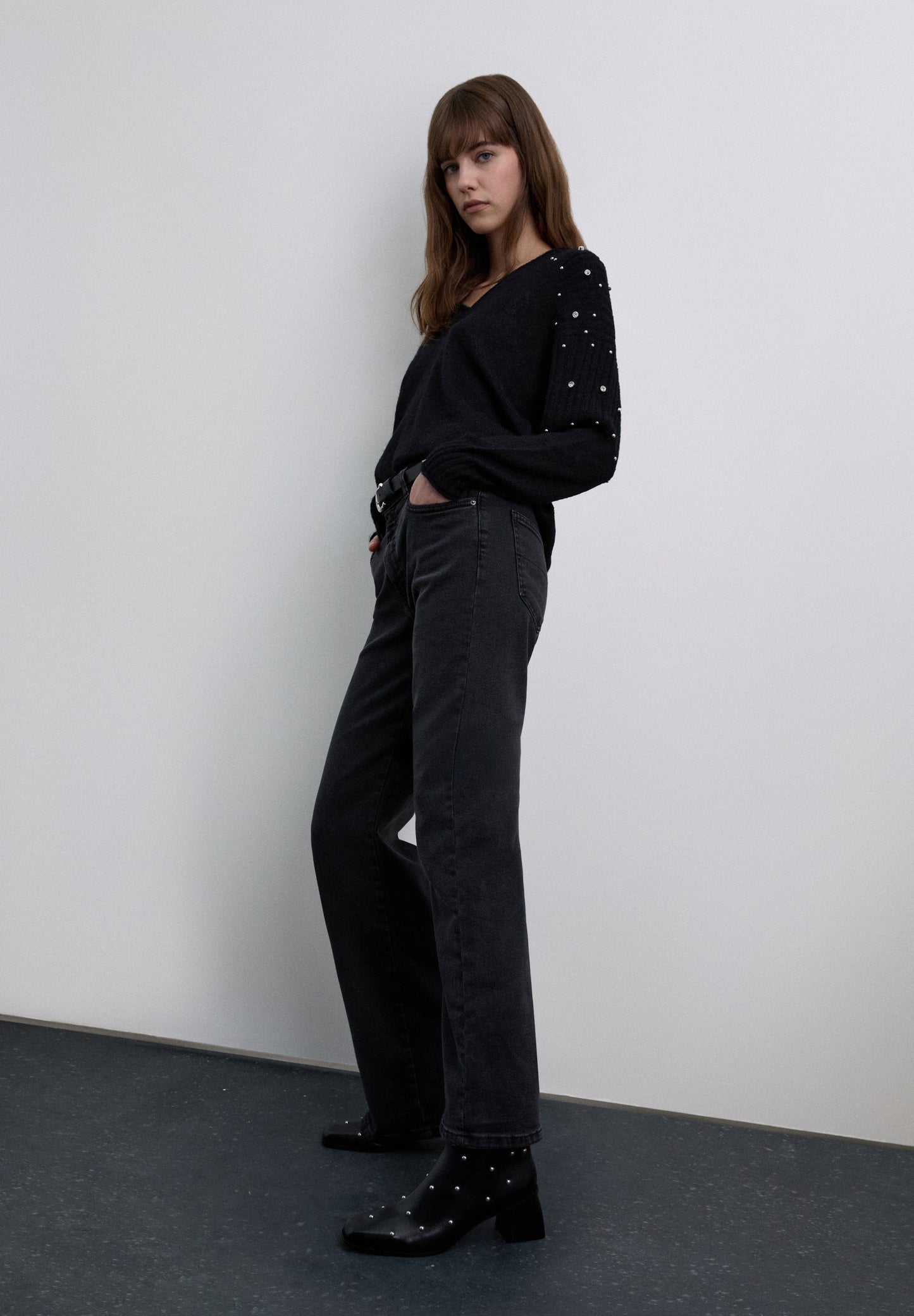 SWEATER PORMENORES TACHAS