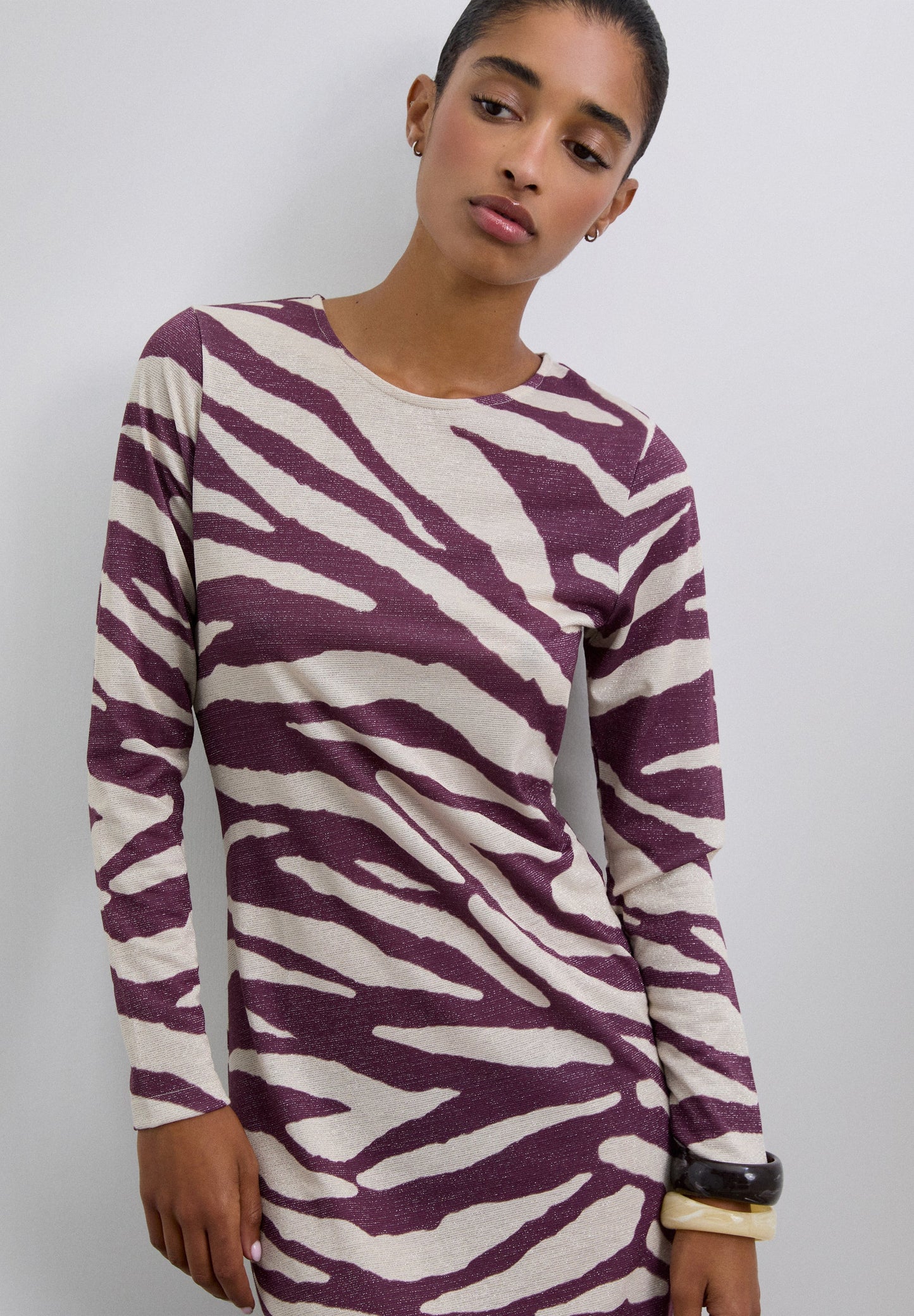 VESTIDO COMPRIDO COM ESTAMPADO ANIMAL