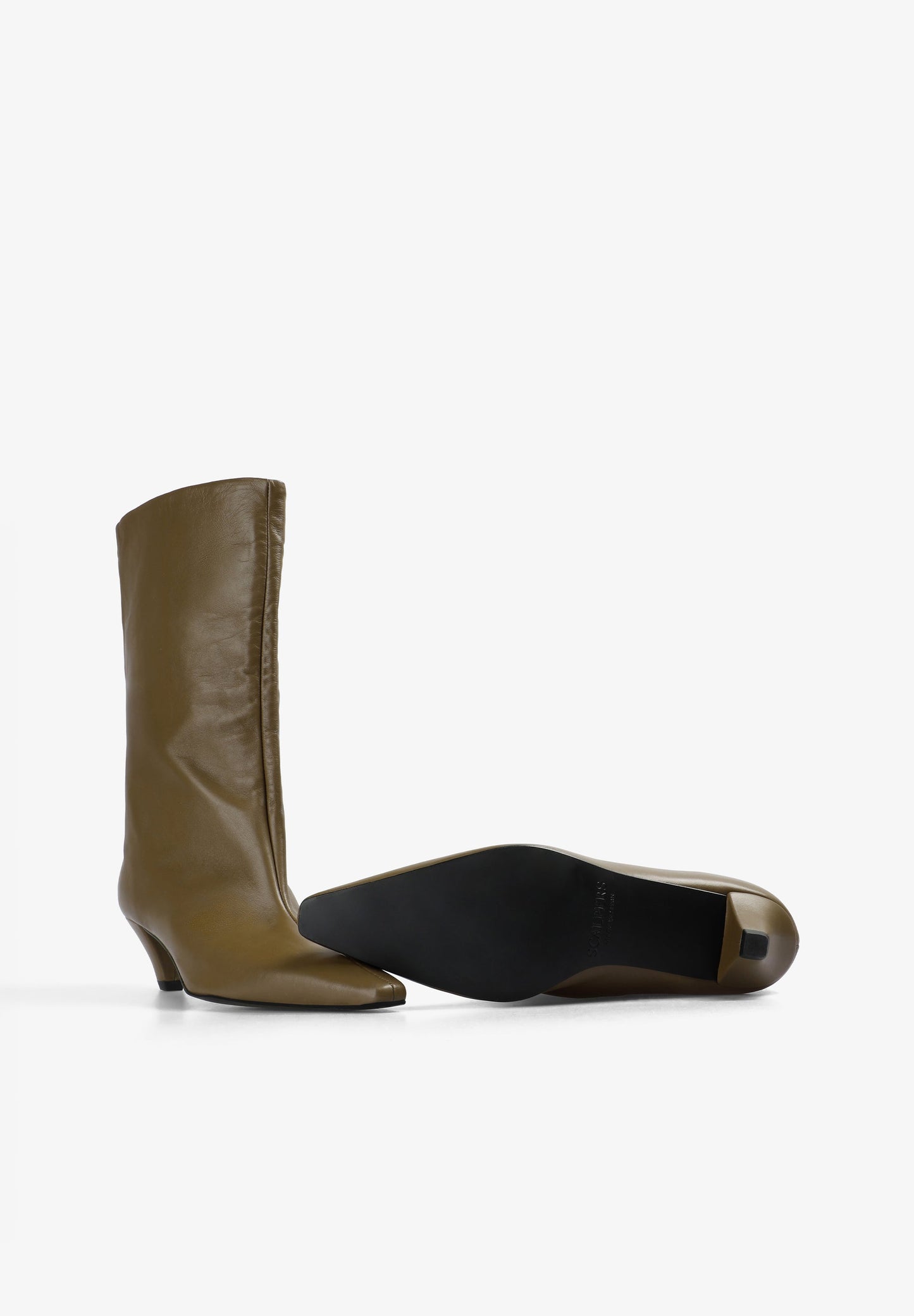 BOTA DE PELE FRANZIDO