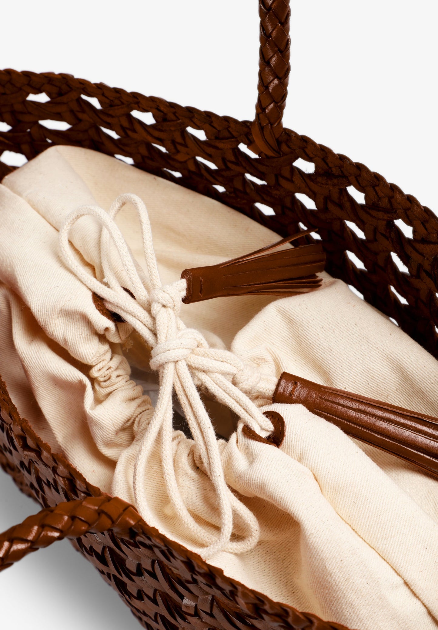 BOLSA DE PELE TRANÇADA