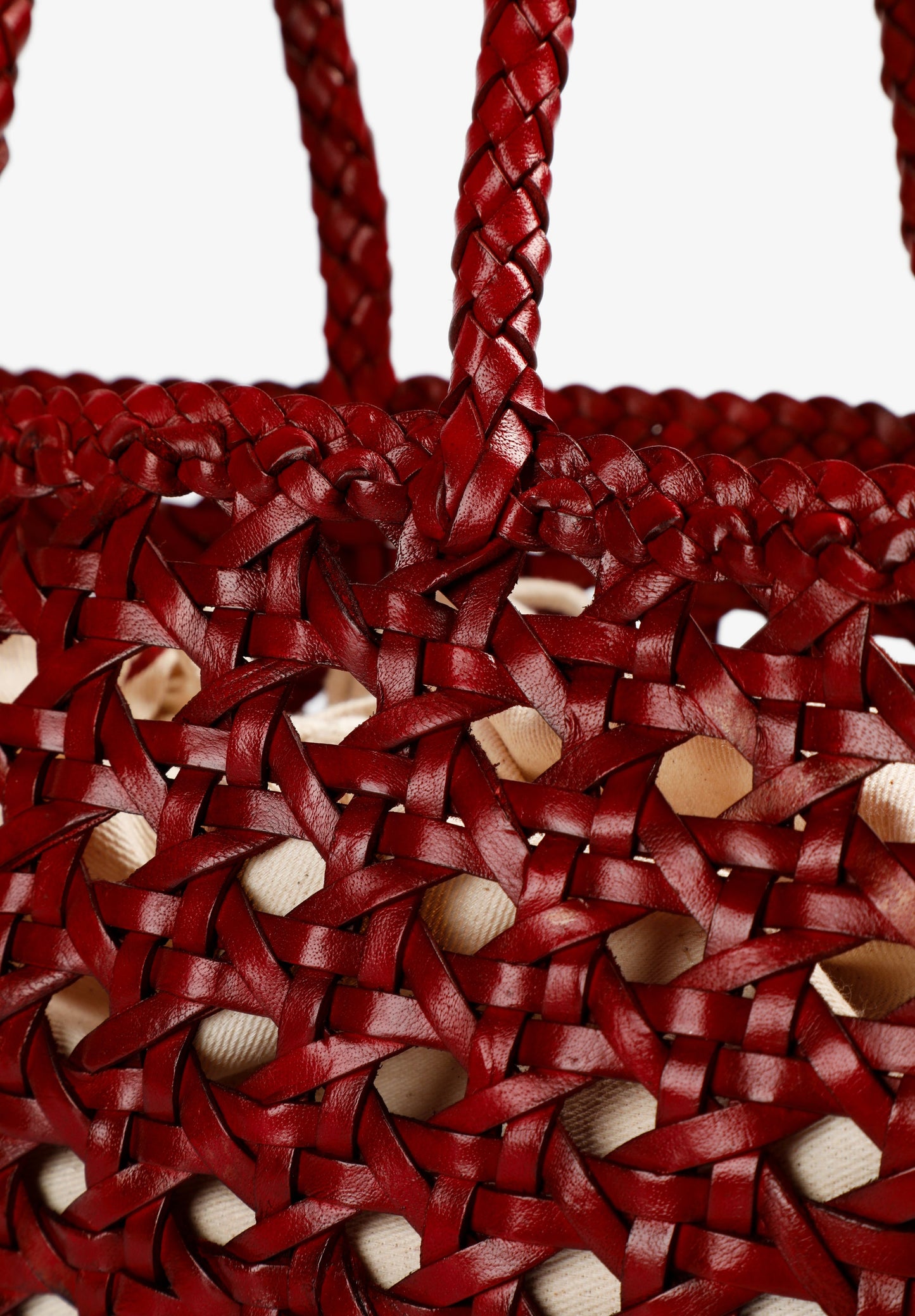 BOLSA DE PELE TRANÇADA