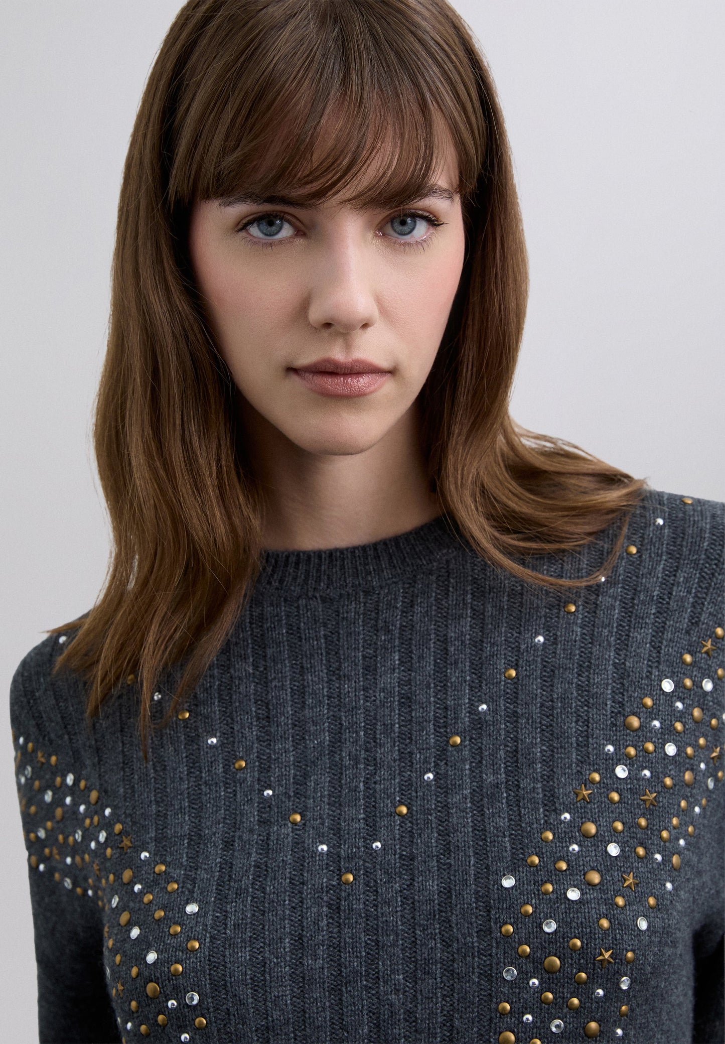 SWEATER MALHA CANELADA TACHAS