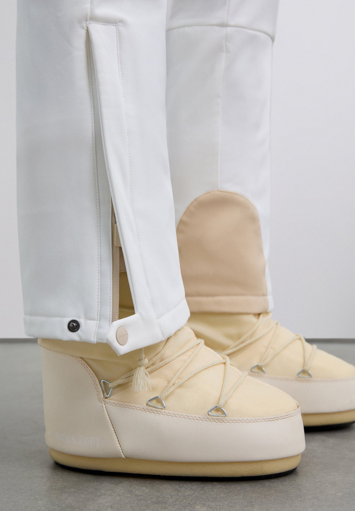 CALÇAS DE ESQUI À BOCA DE SINO