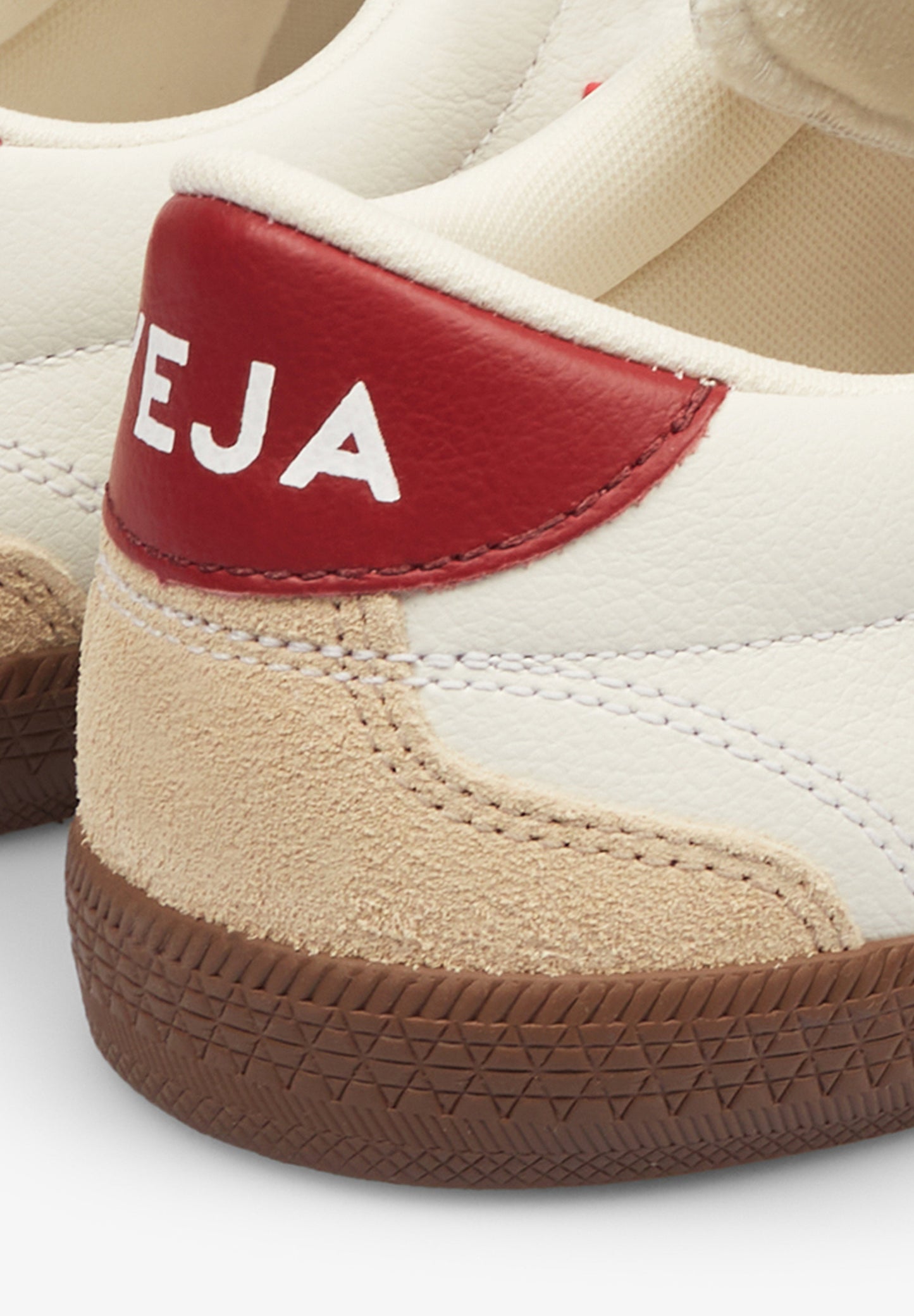 VEJA | SAPATILHAS VOLLEY O.T. PELE