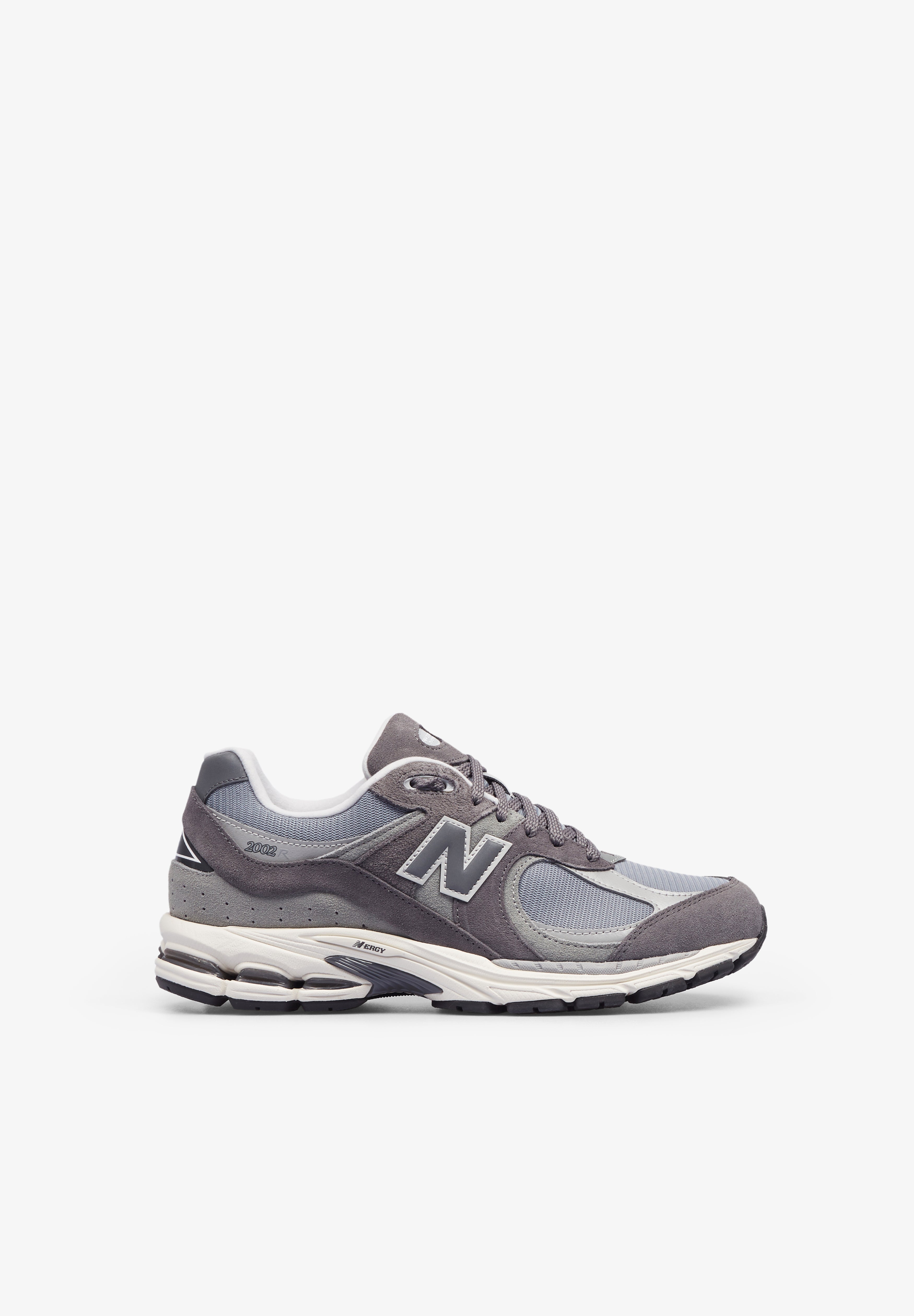 NEW BALANCE | 2002R