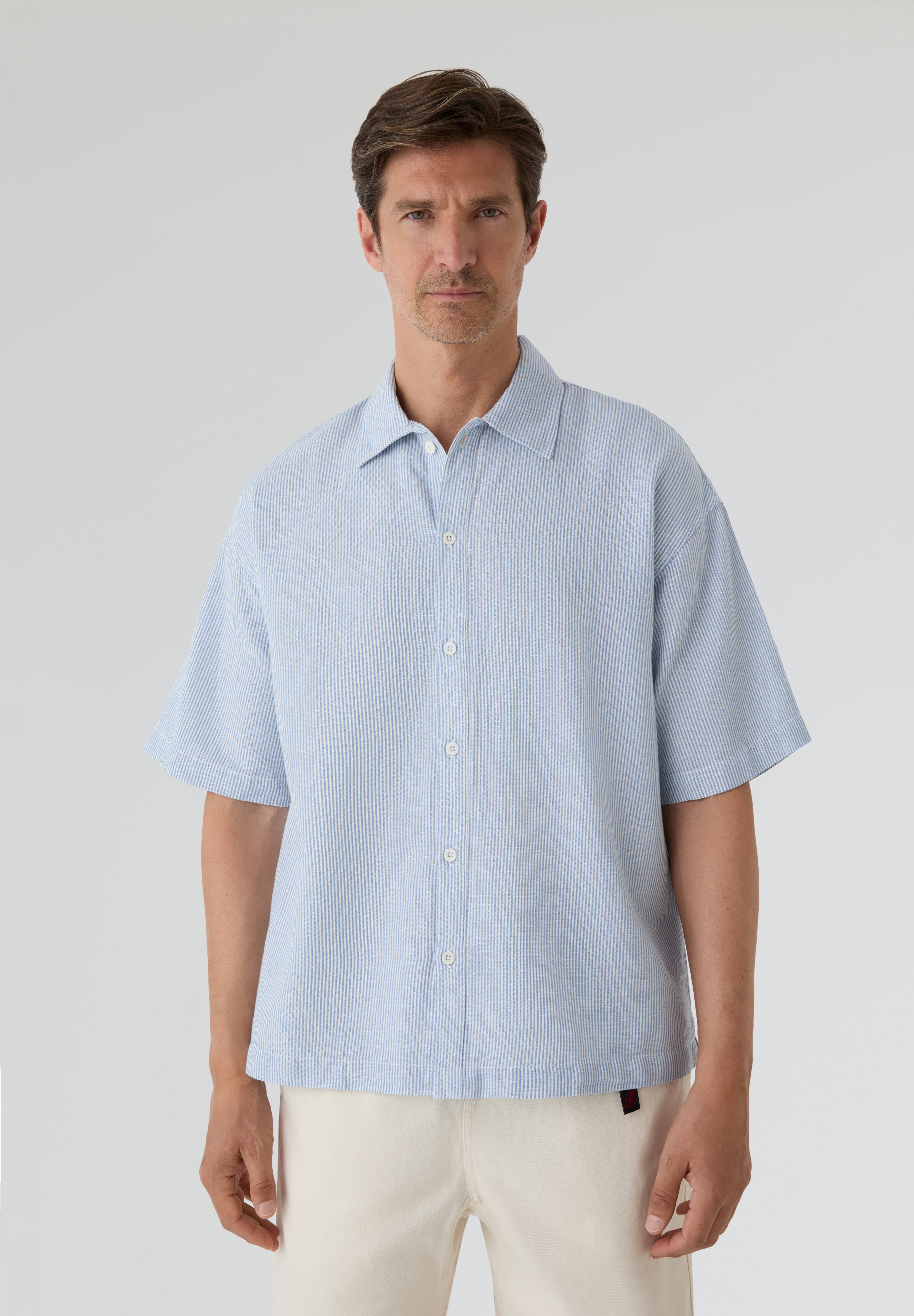 REVOLUTION | OVERSIZE SHORT-SLEEVED SHIRT