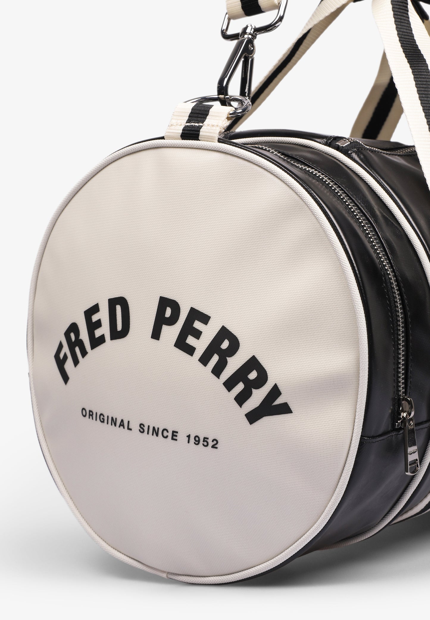 FRED PERRY | CLASSIC BARREL BAG