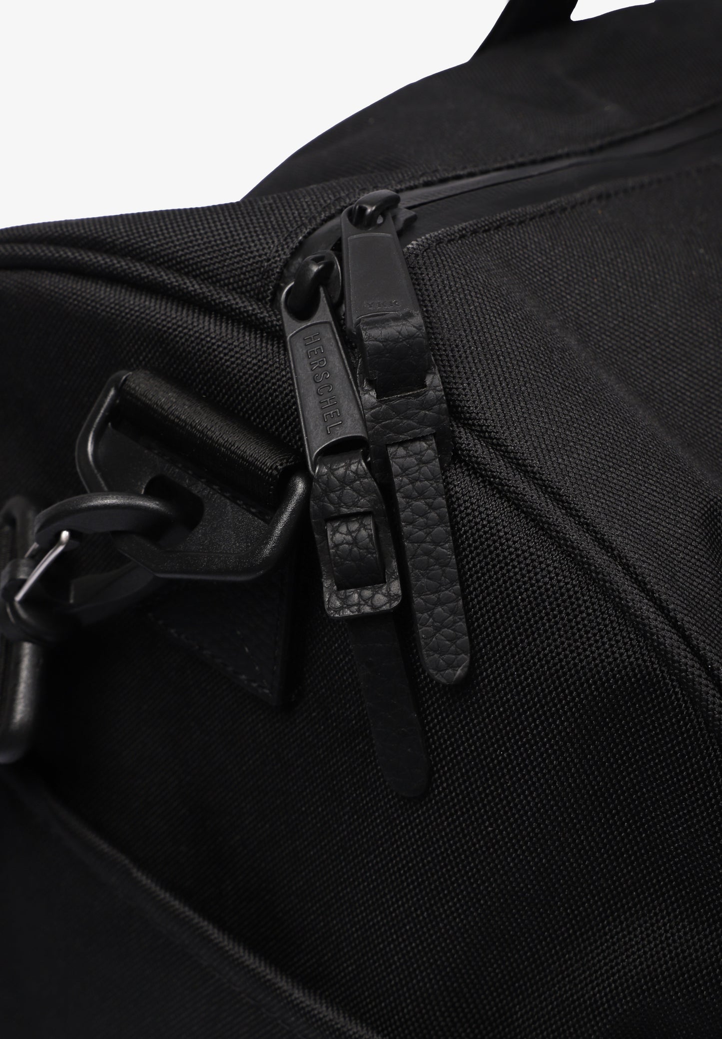 HERSCHEL | BOLSA DE VIAGEM  NOVEL