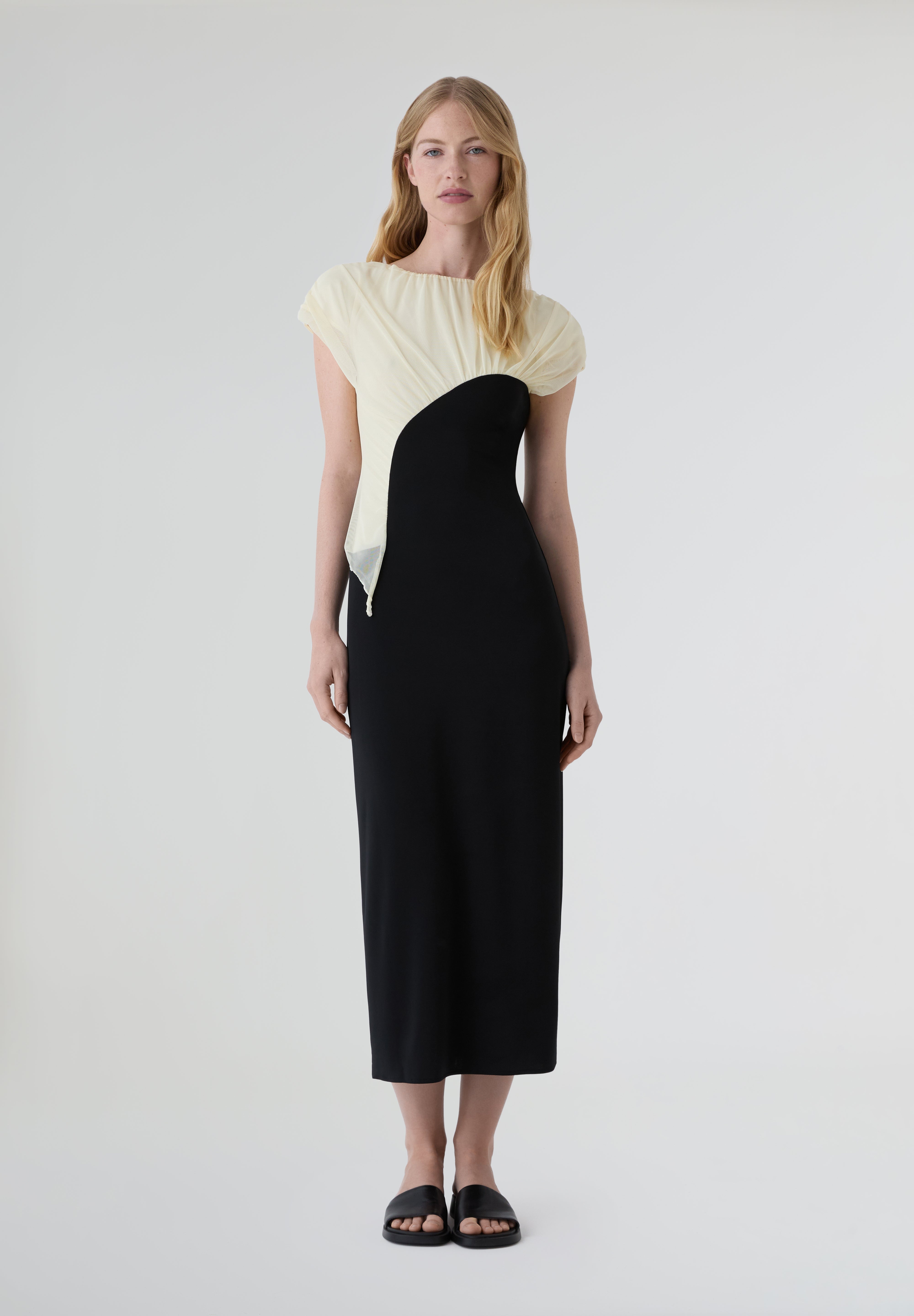 LAAGAM | VESTIDO LIBRA