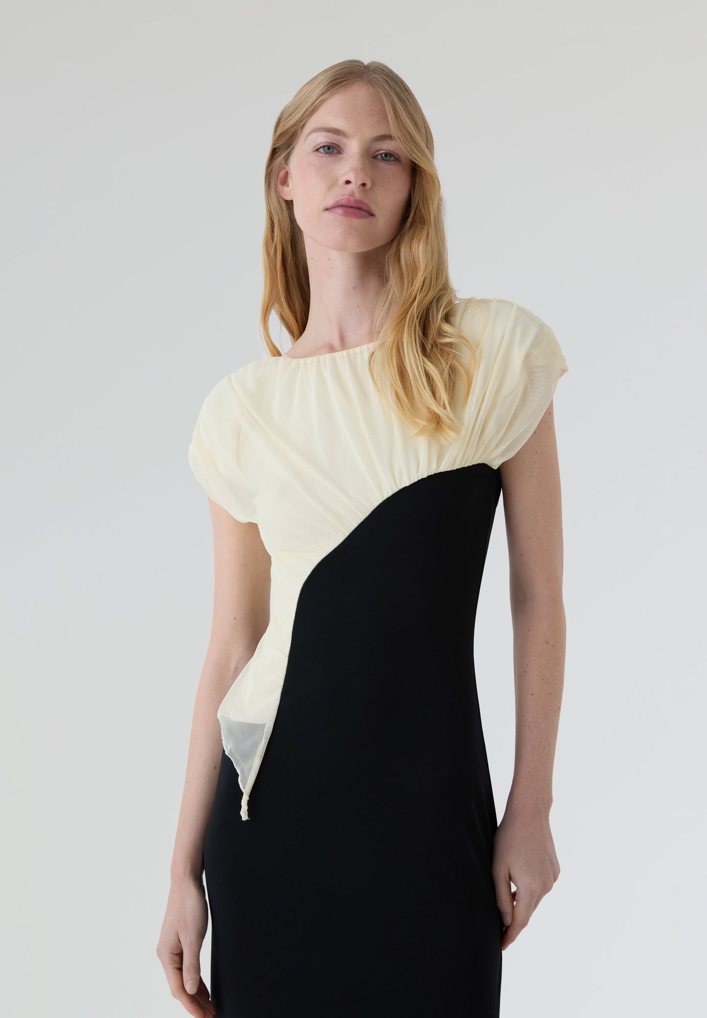 LAAGAM | VESTIDO LIBRA