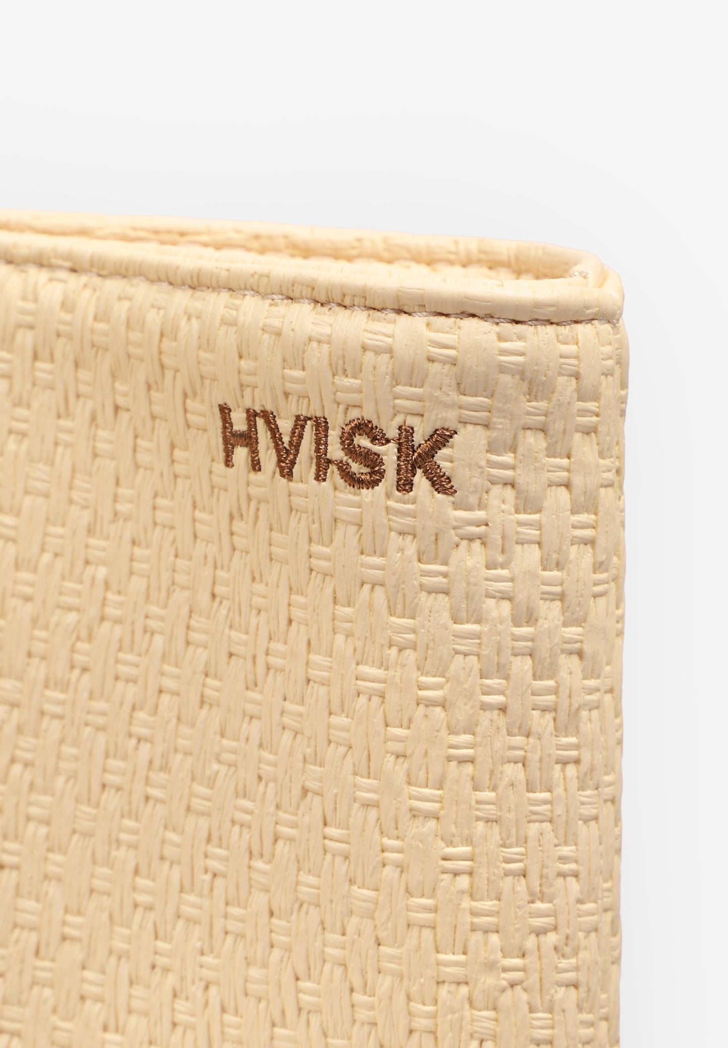 HVISK | TOWNY RAFFIA STRUCTURE