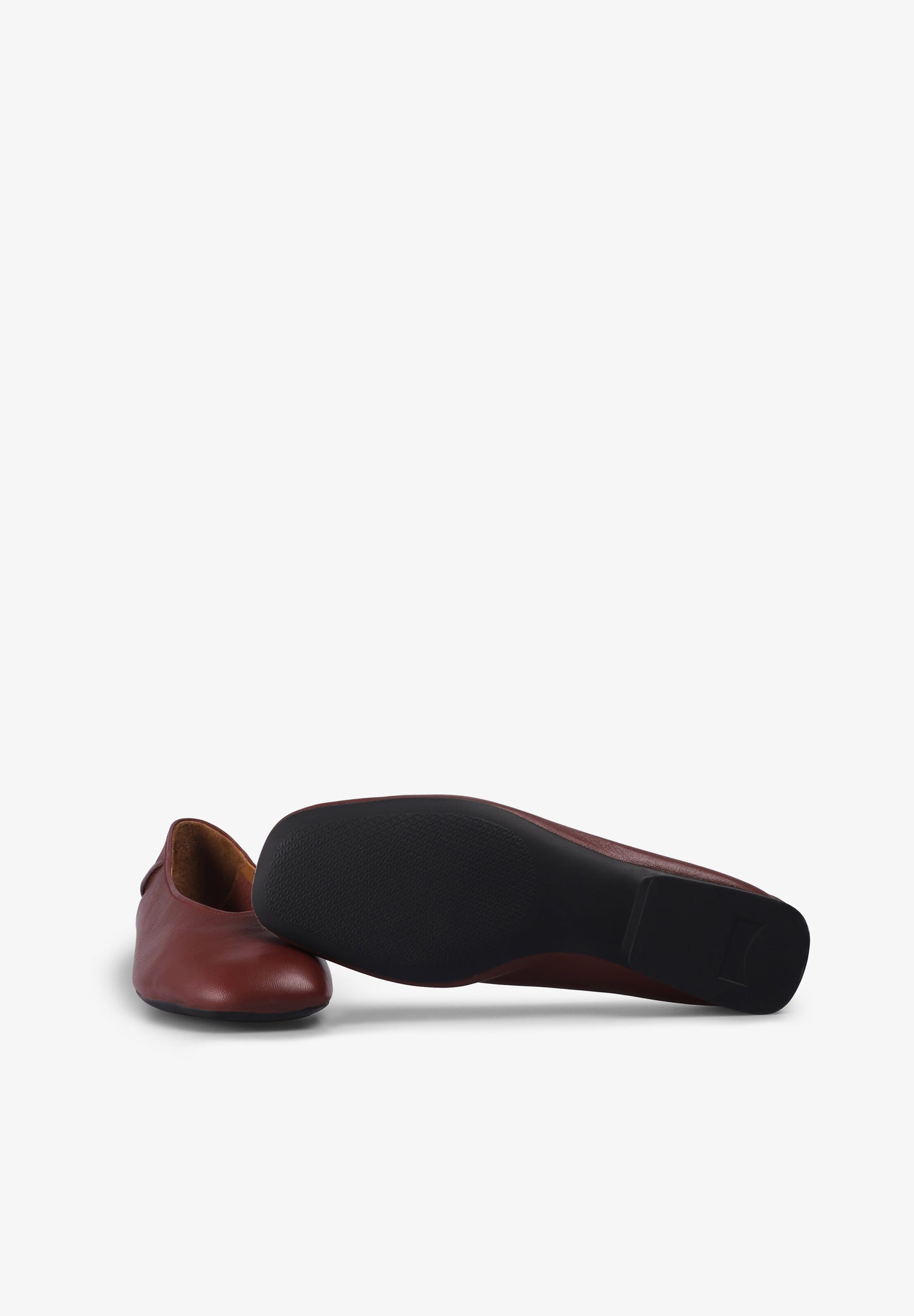 CAMPER | SABRINAS CASI MYRA