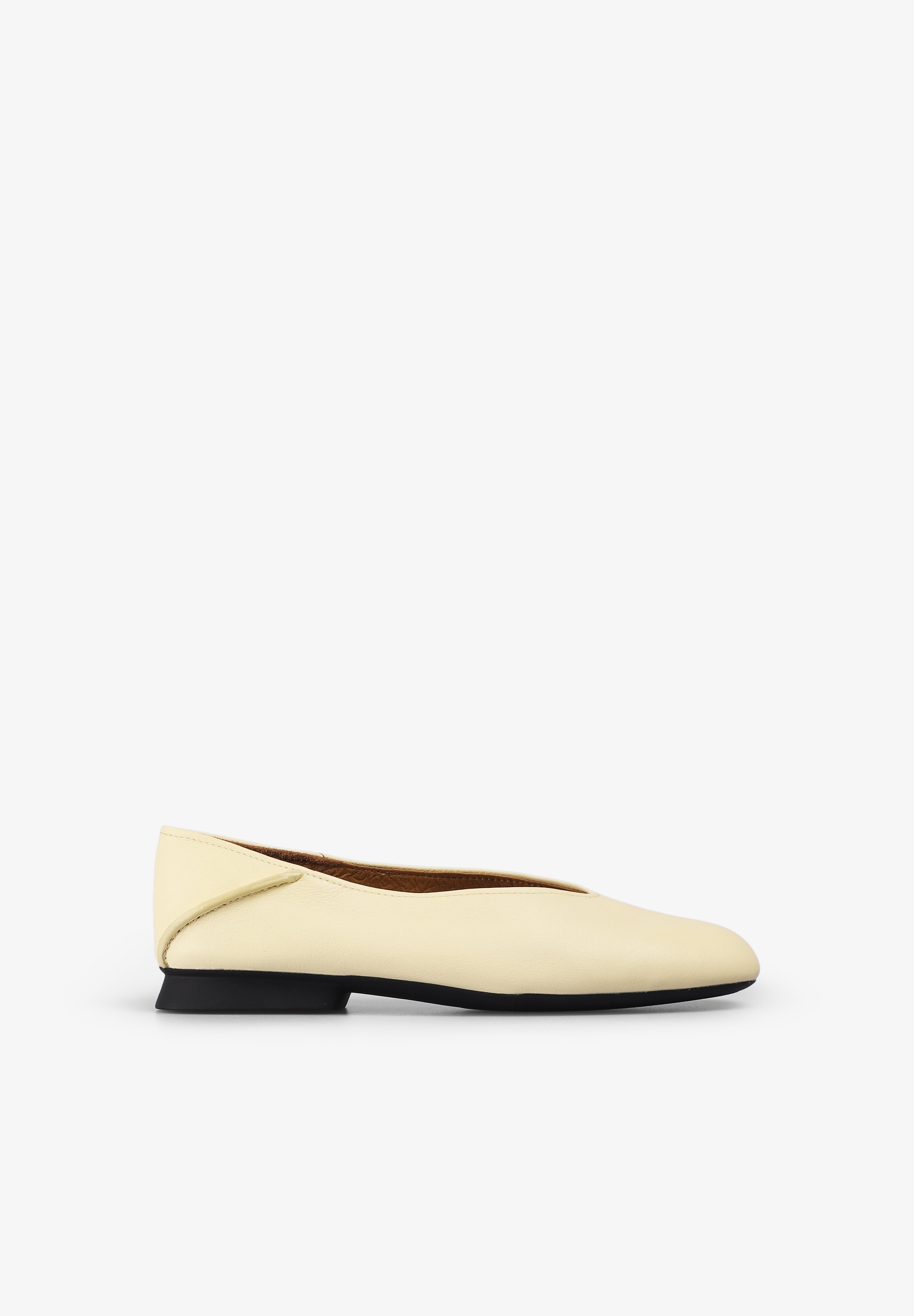CAMPER | SABRINAS CASI MYRA