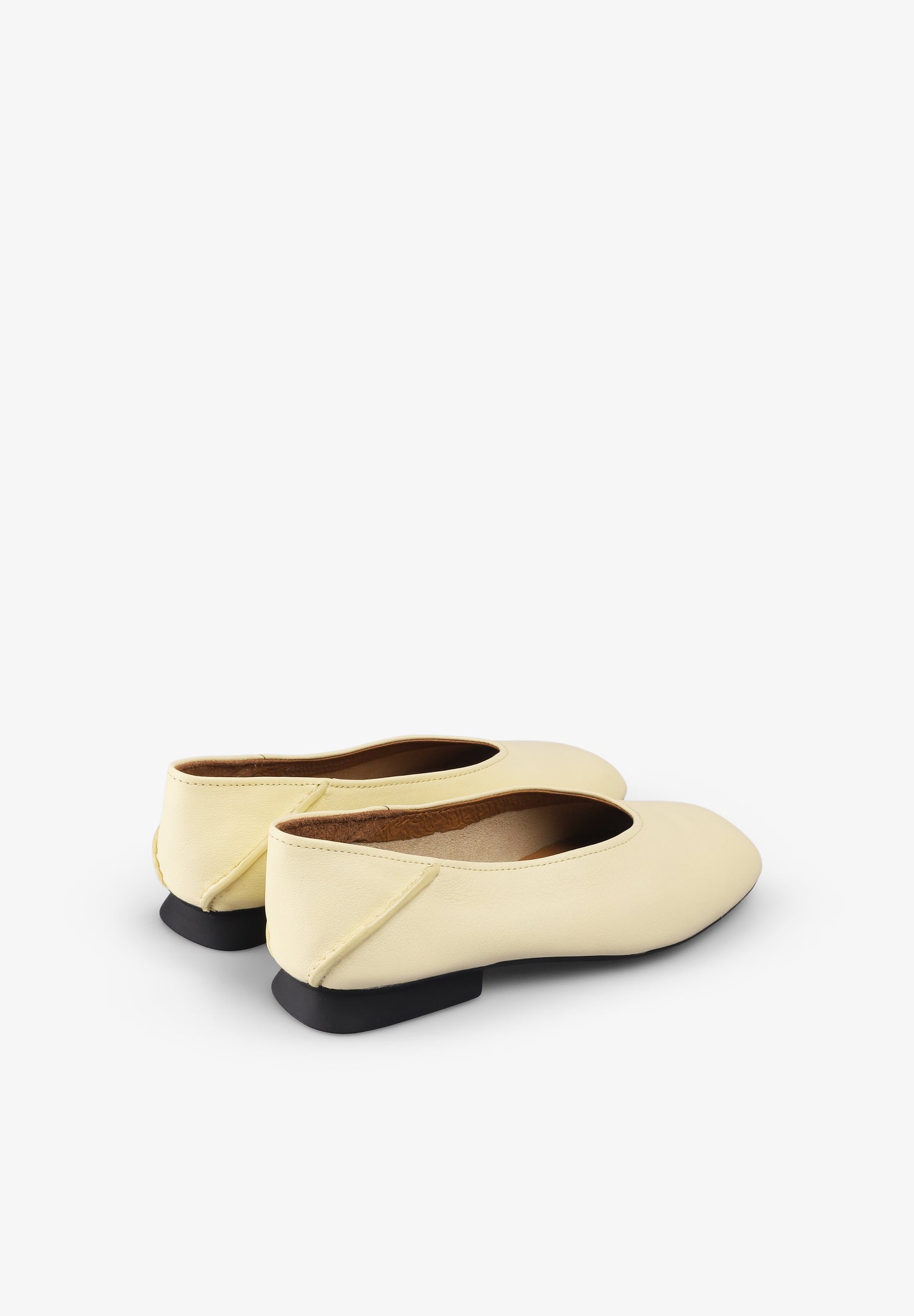 CAMPER | SABRINAS CASI MYRA
