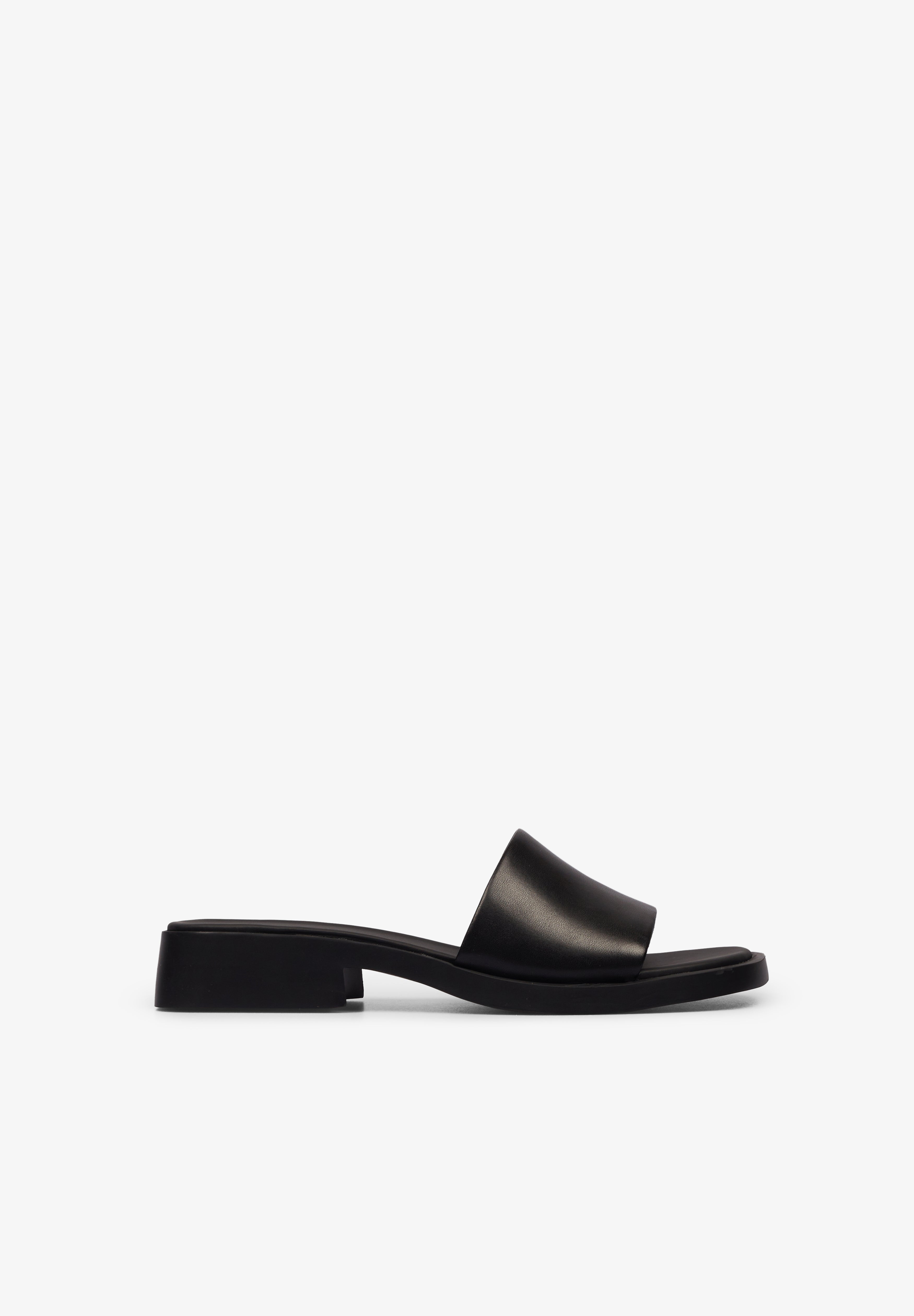 CAMPER | DANA