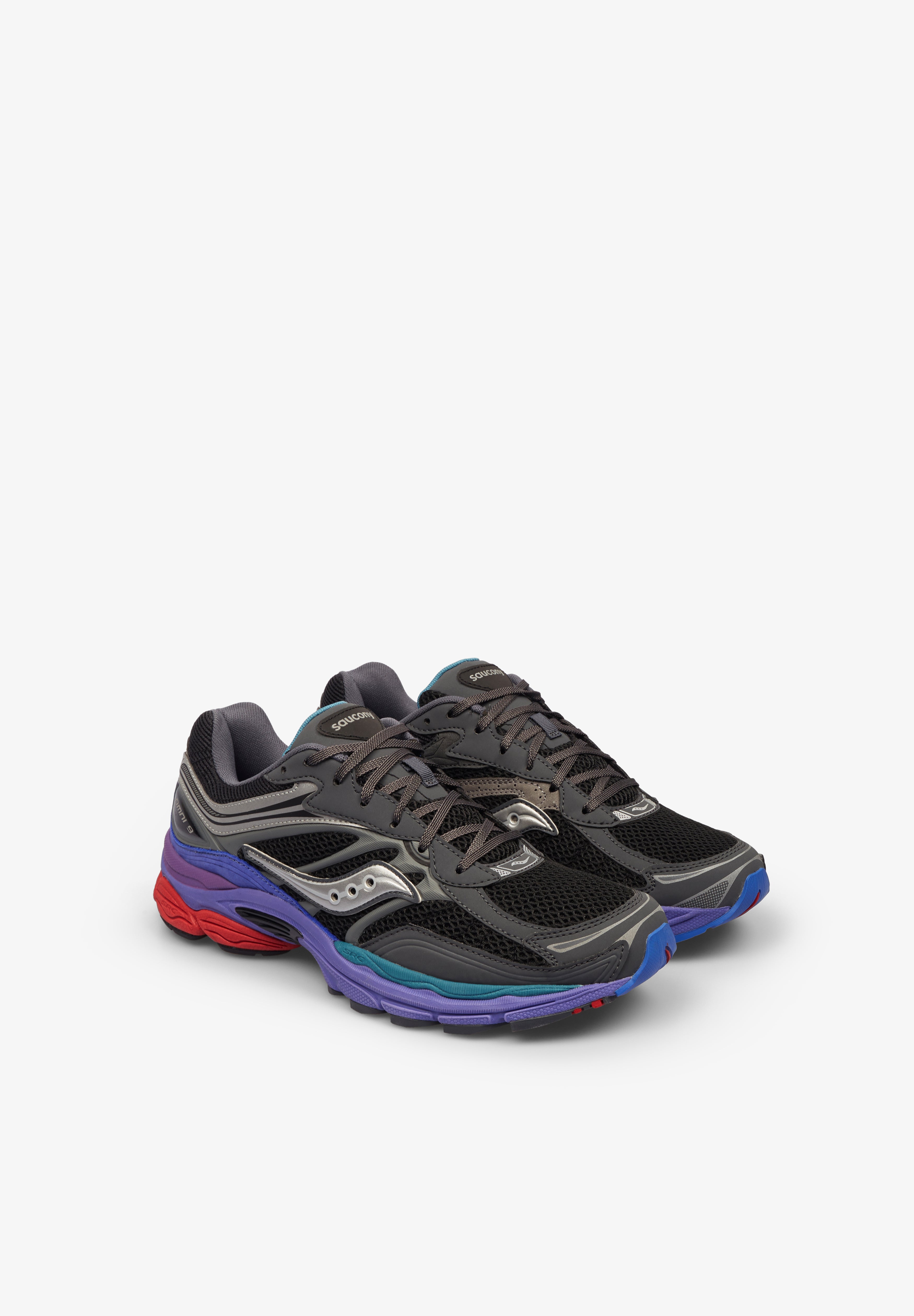 SAUCONY | PROGRID OMNI 9