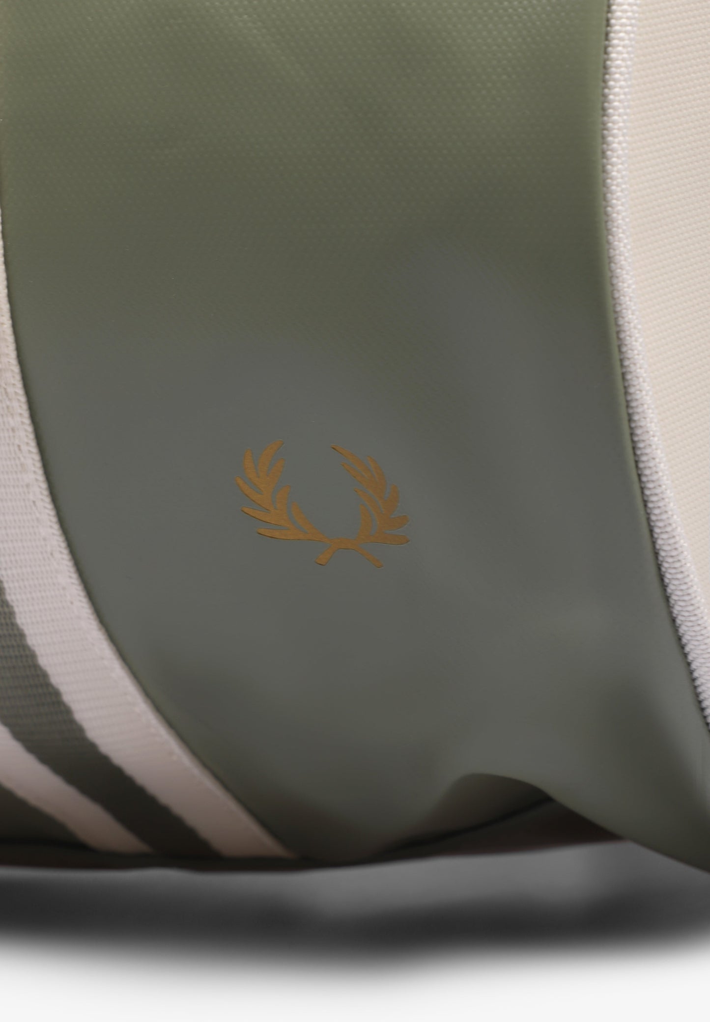 FRED PERRY | CLASSIC BARREL BAG