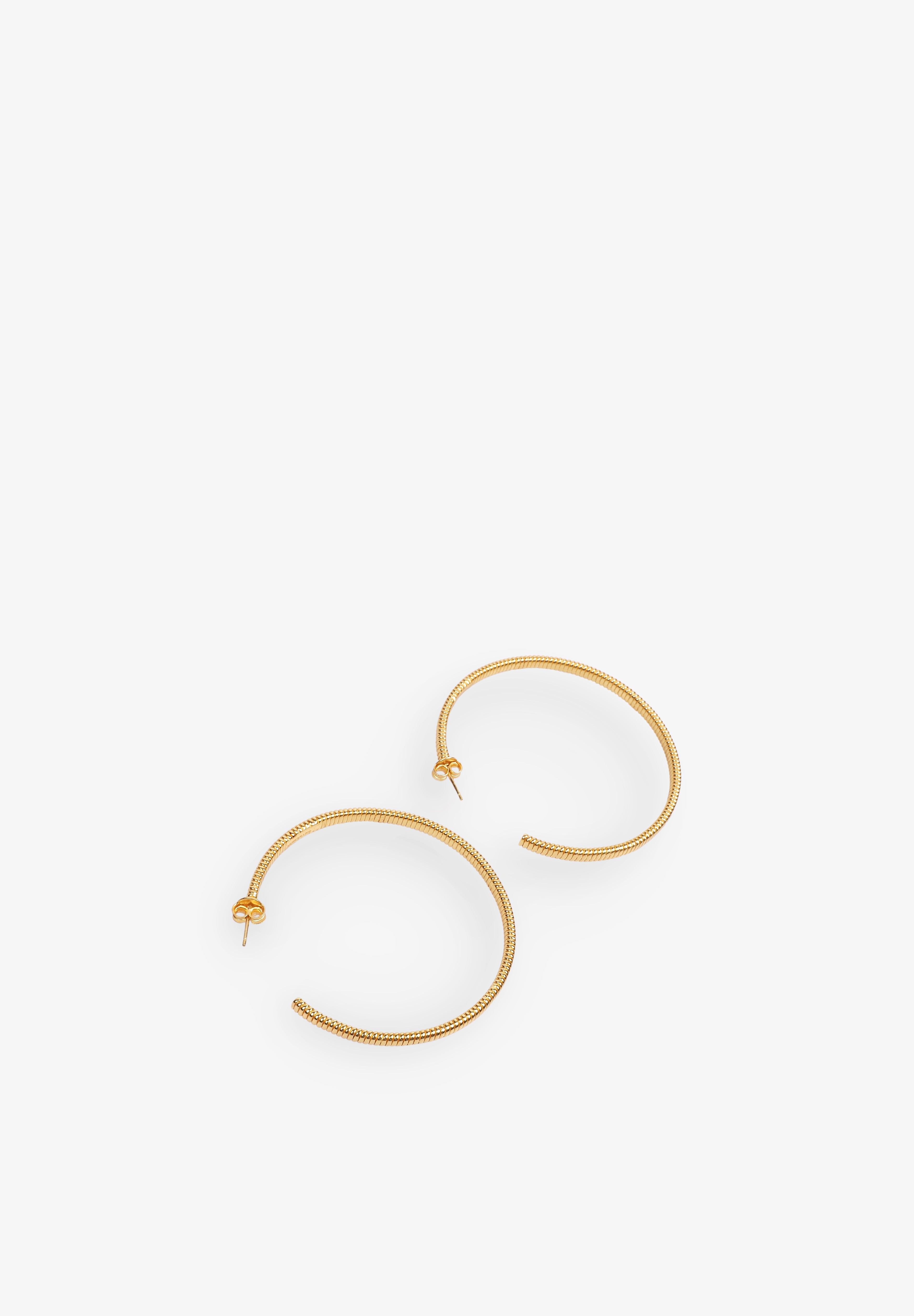 MONCOLLIER | NILO PENDIENTE ORO