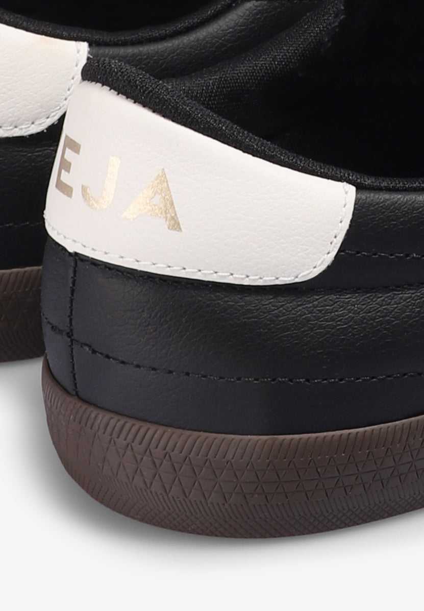 VEJA | SNEAKERS PANENKA