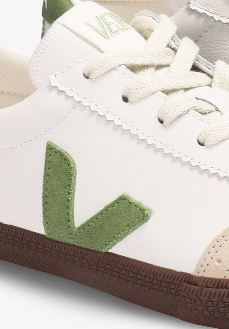 VEJA | SAPATILHAS VOLLEY CANVAS