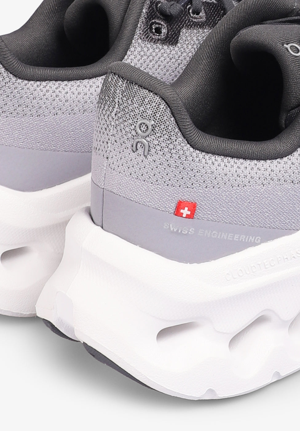 ON | SAPATILHAS CLOUDTILT DE MULHER