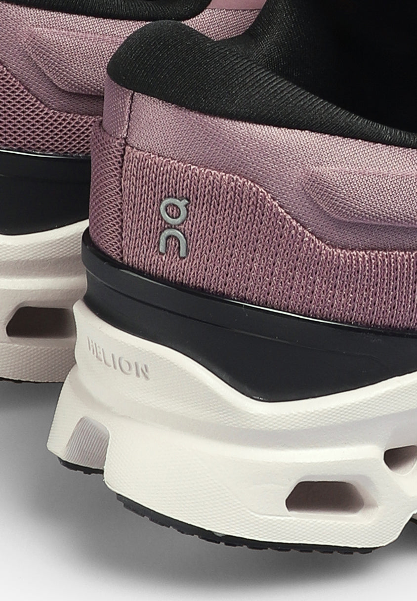 ON | SAPATILHAS CLOUDSTRATUS DE MULHER